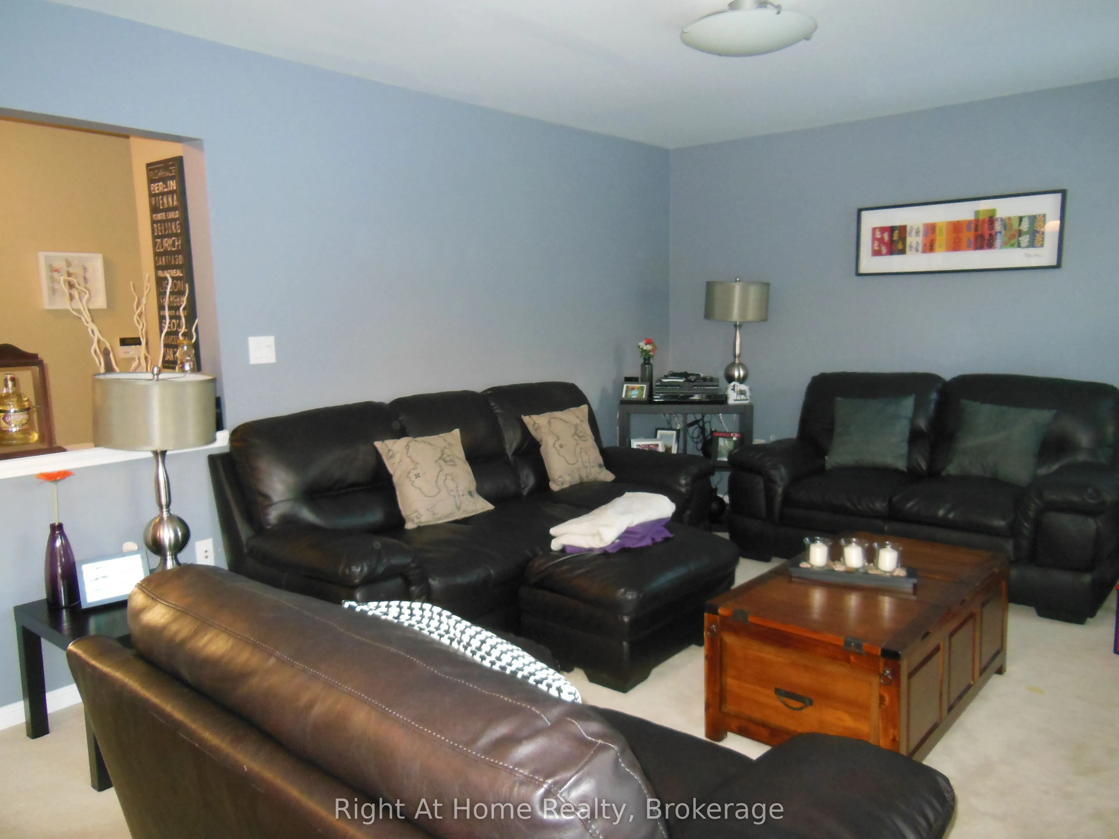 411 CEDAR HEDGE Road