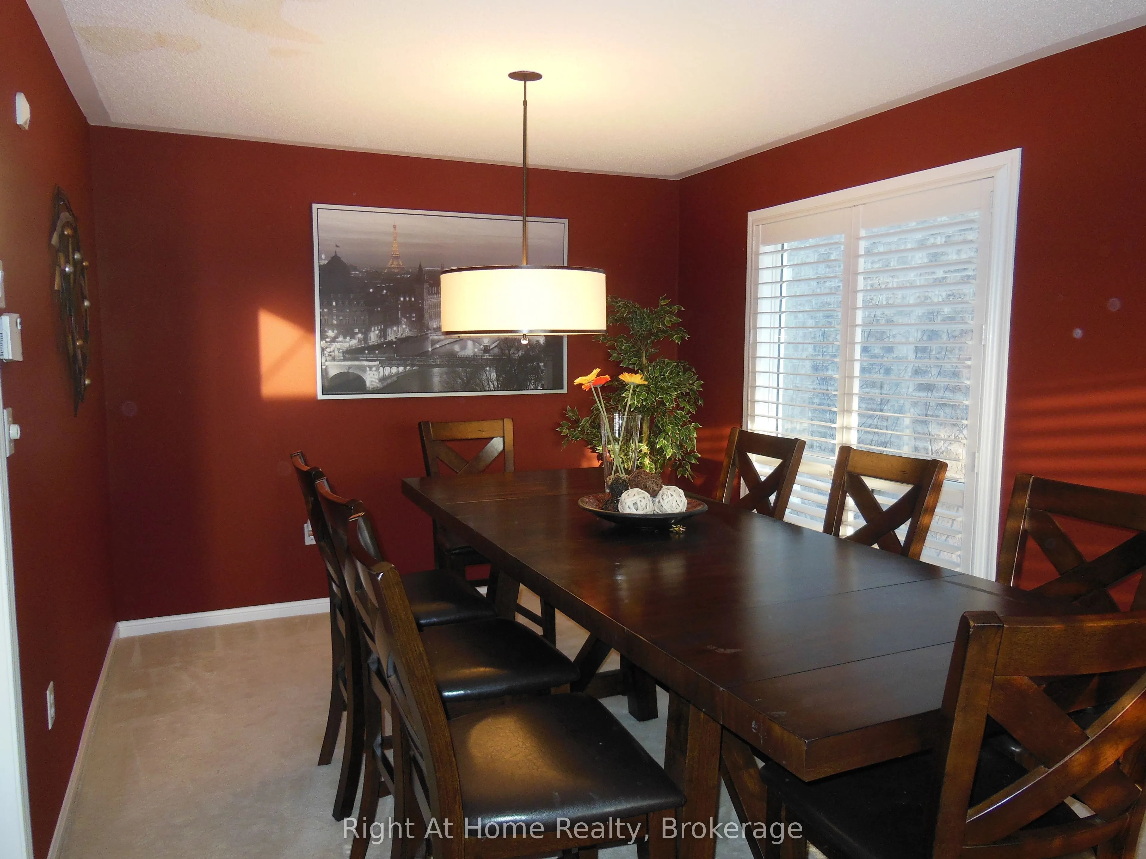 411 CEDAR HEDGE Road