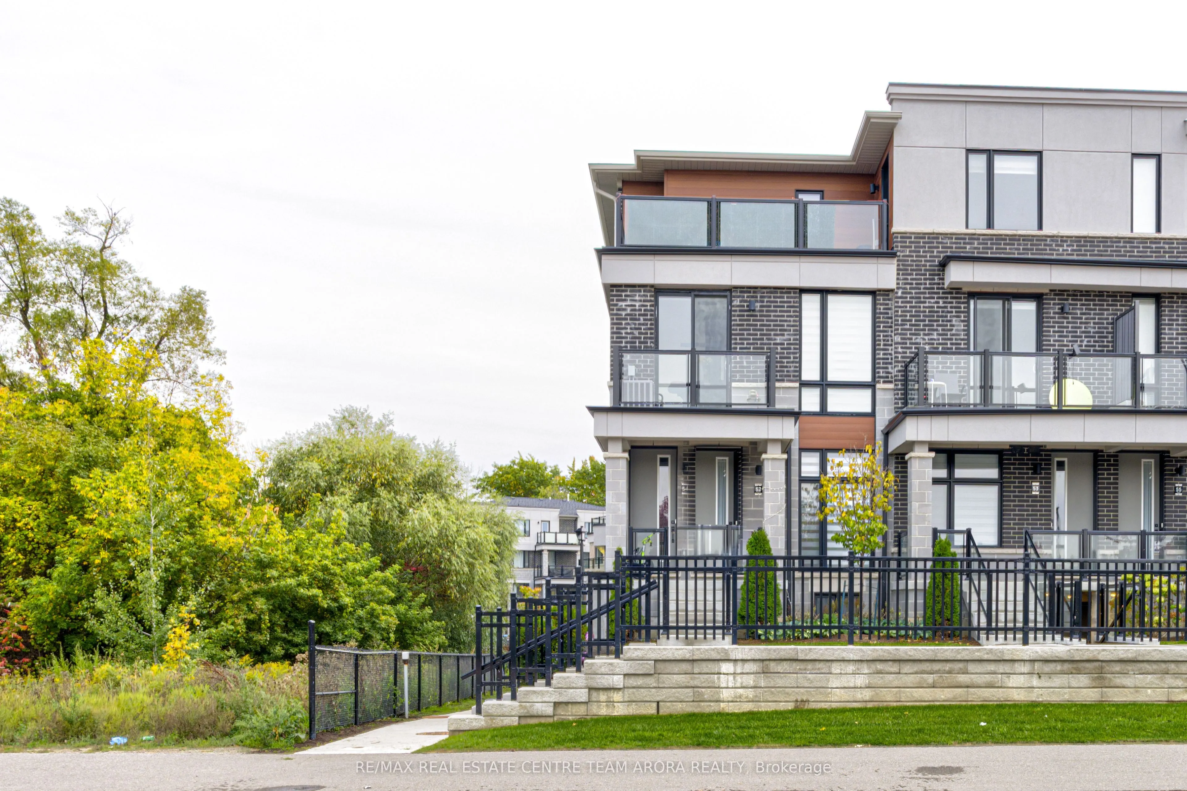 70 Knotsberry Circle, #54