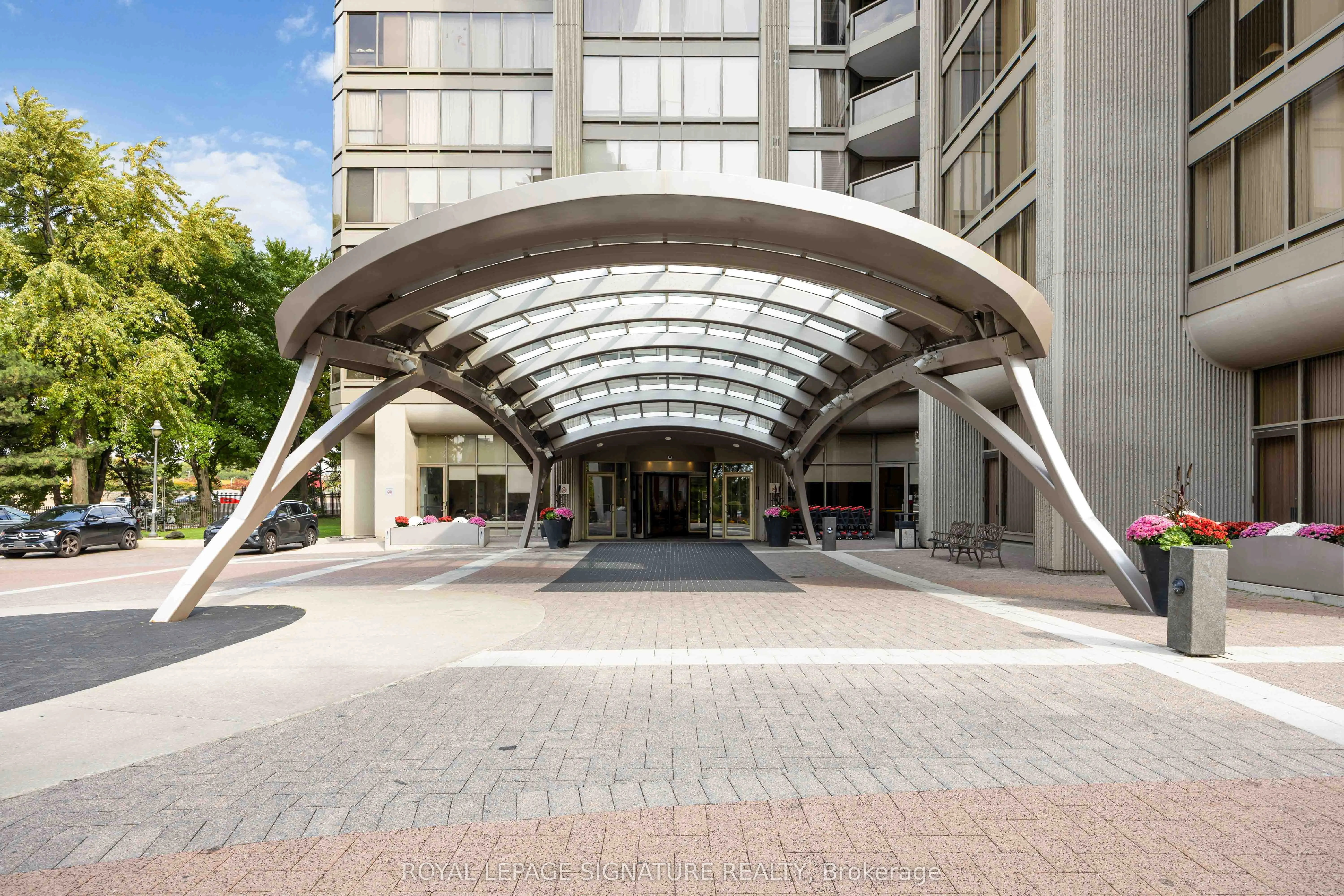 2045 Lakeshore Boulevard W, #2904