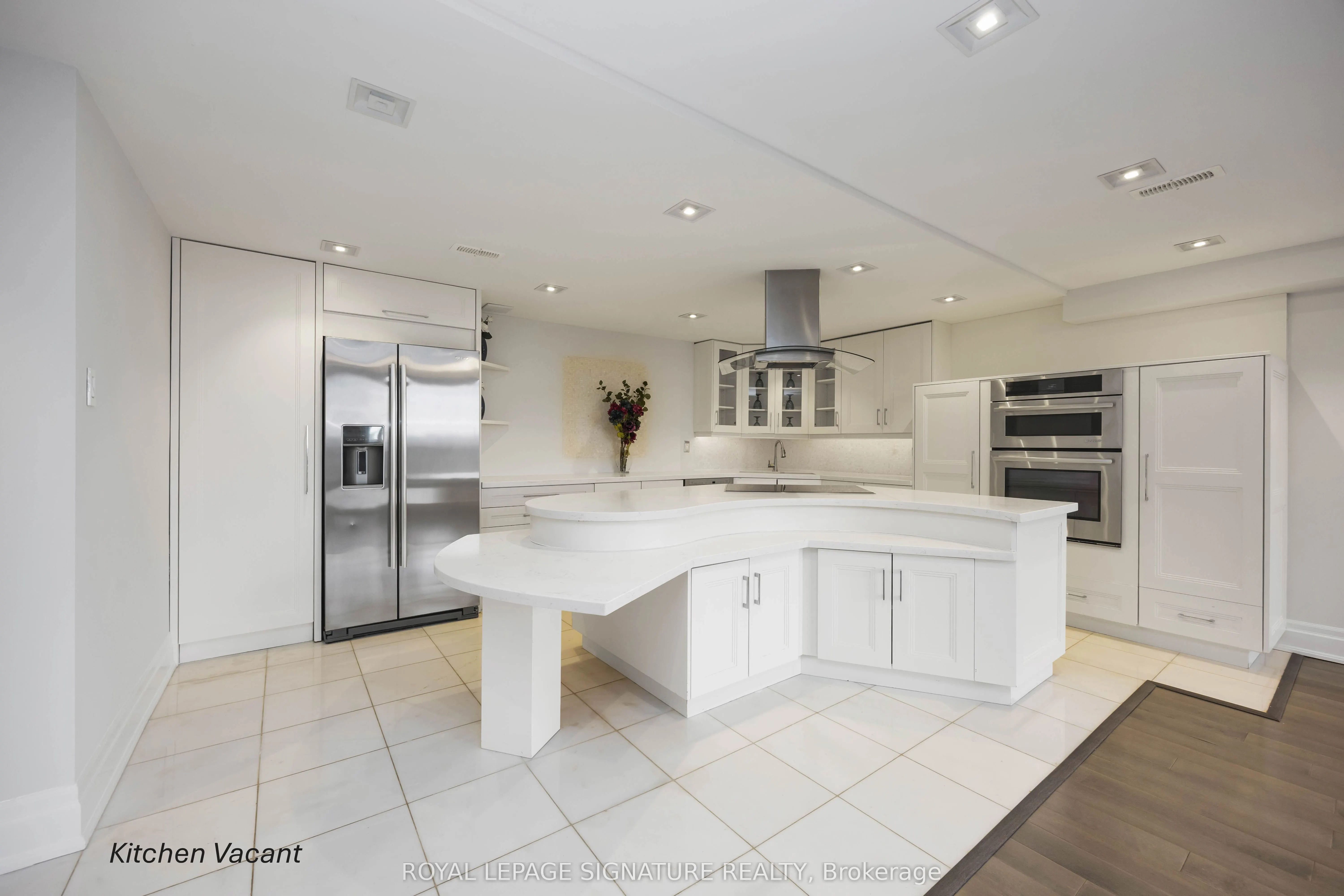 2045 Lakeshore Boulevard W, #2904