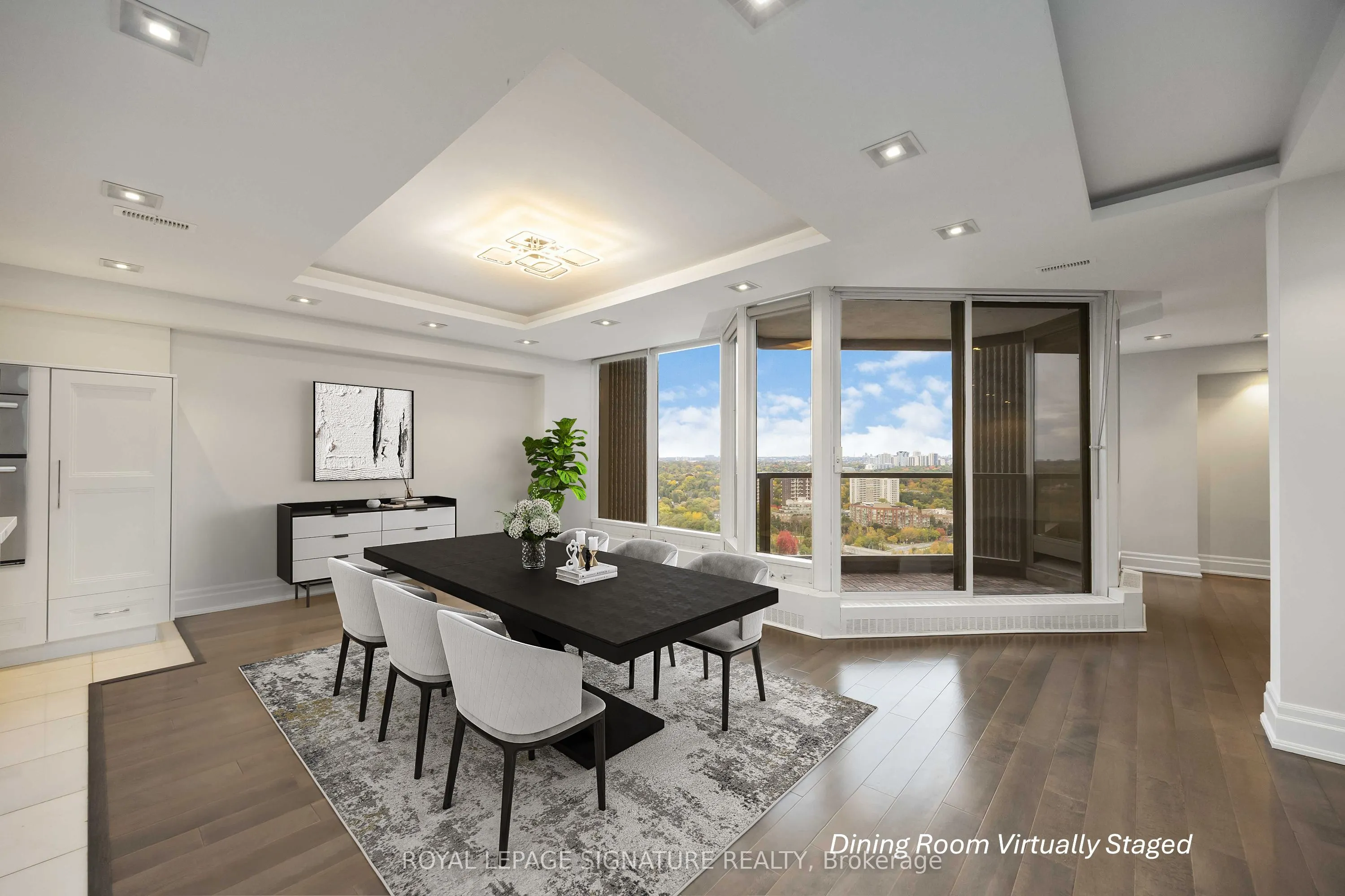 2045 Lakeshore Boulevard W, #2904