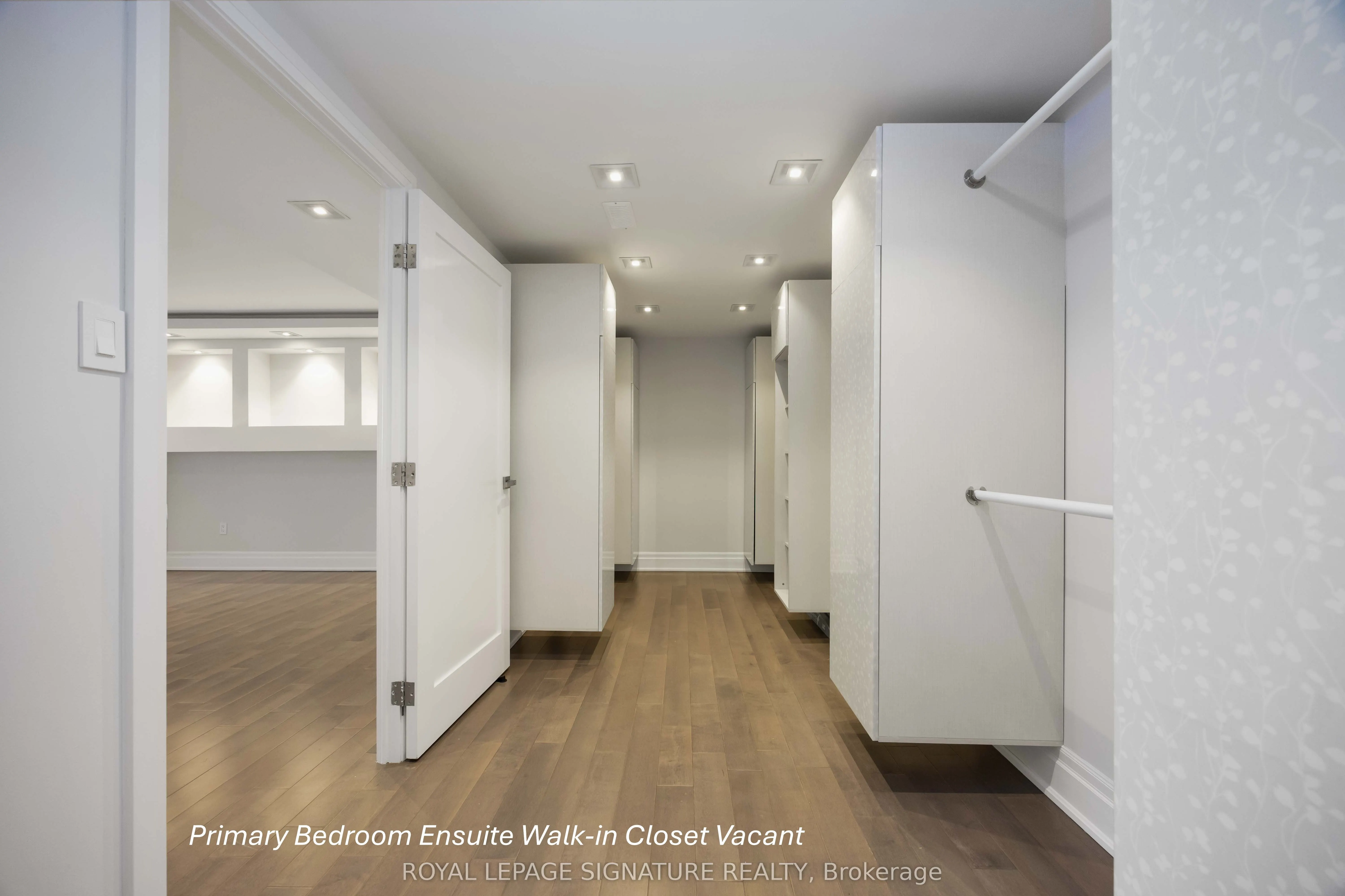 2045 Lakeshore Boulevard W, #2904