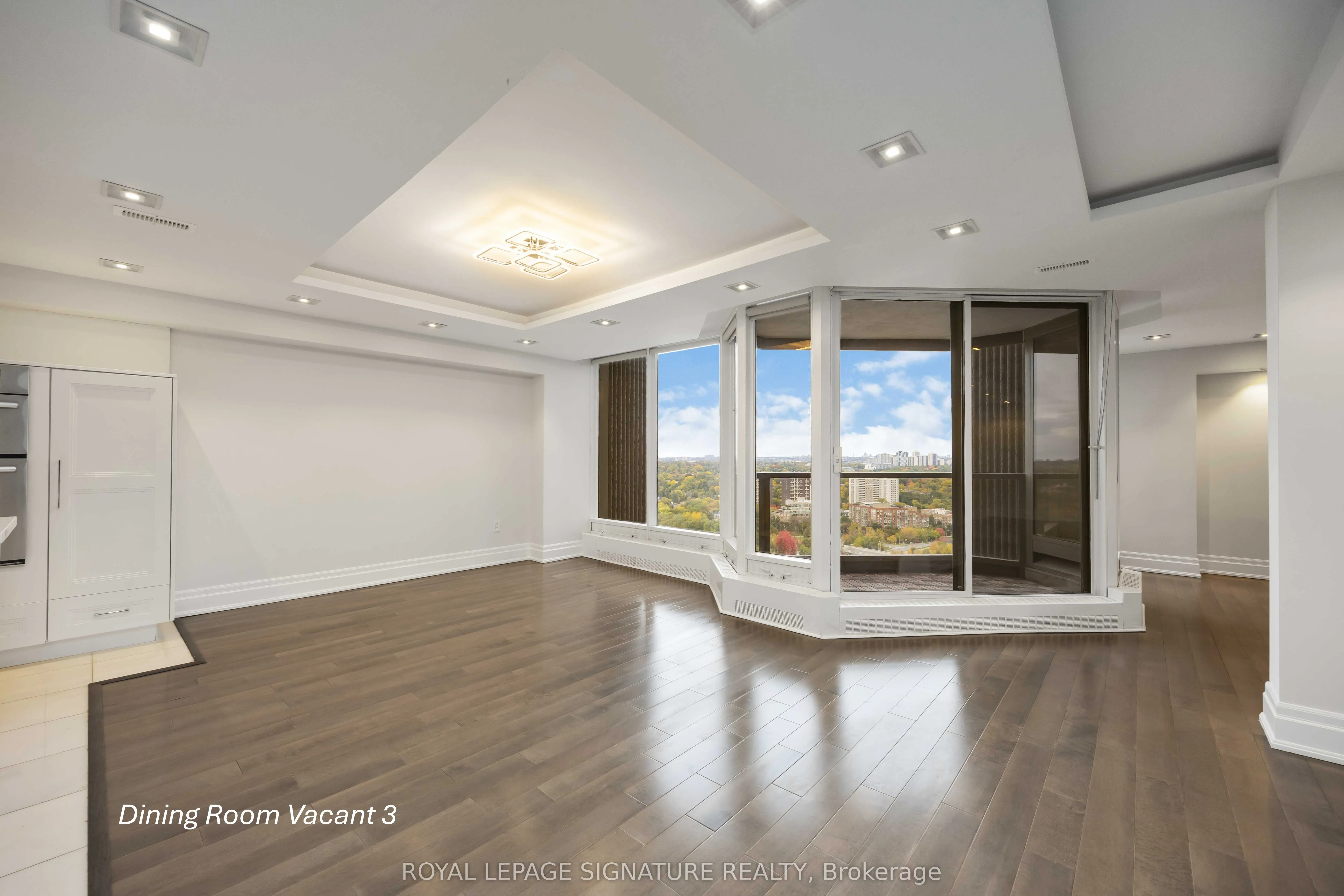 2045 Lakeshore Boulevard W, #2904