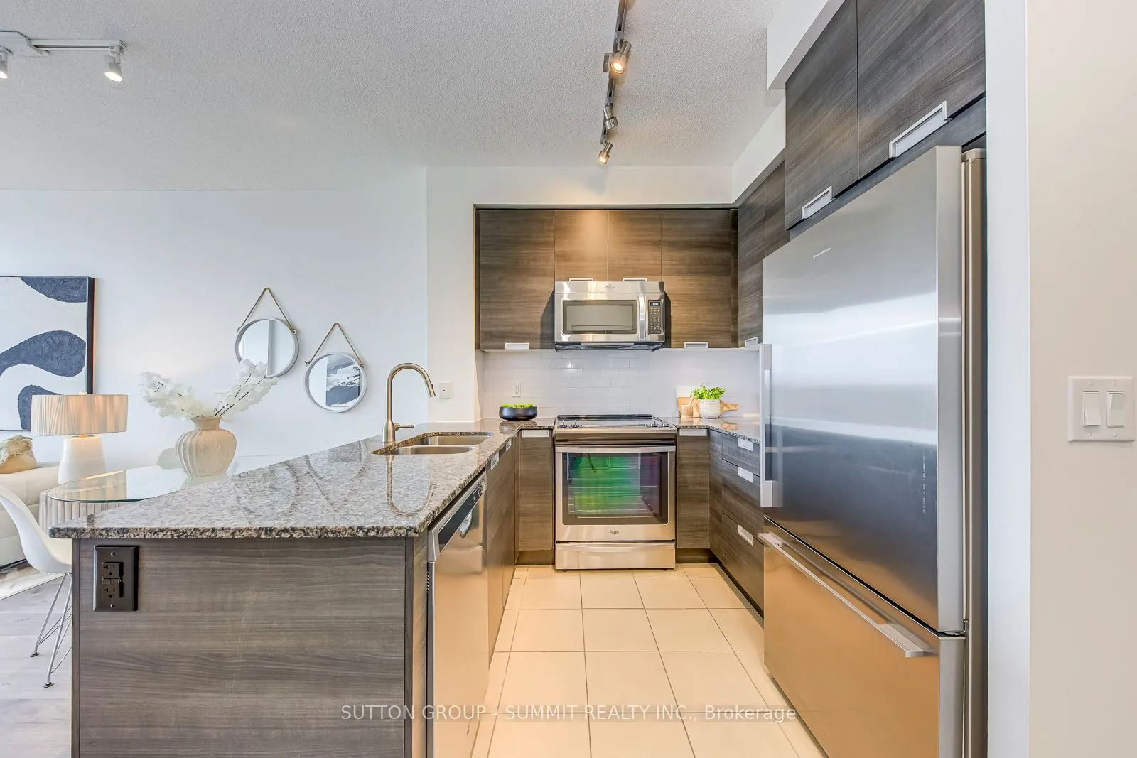 55 EGLINTON Avenue, #1305