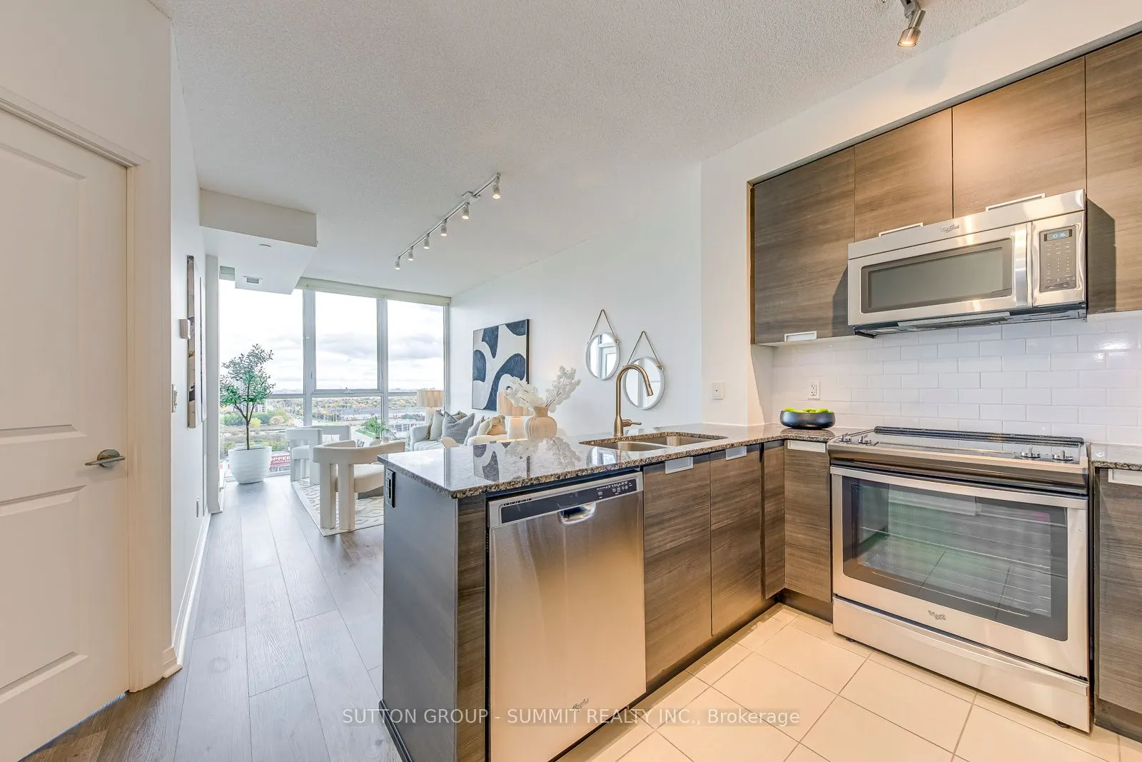 55 EGLINTON Avenue, #1305