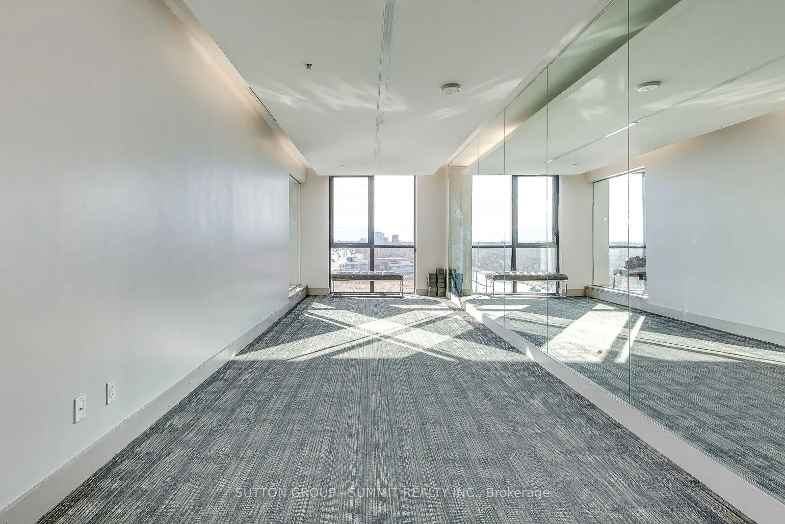 55 EGLINTON Avenue, #1305