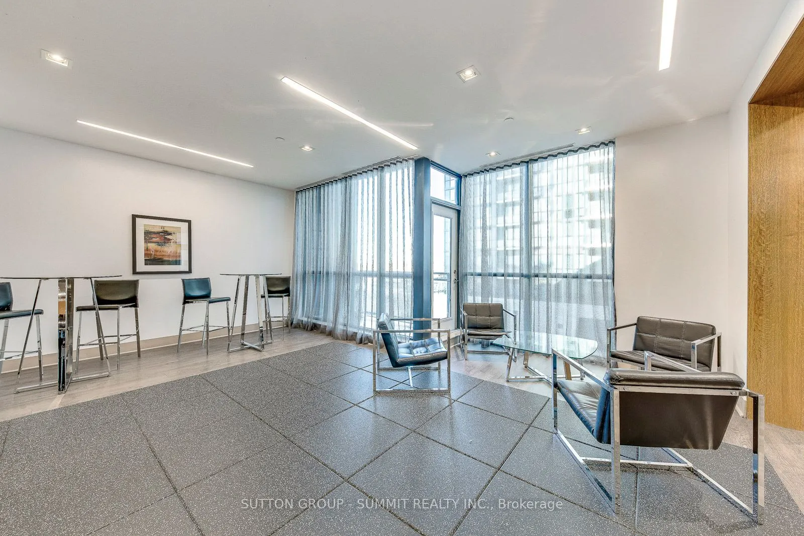 55 EGLINTON Avenue, #1305