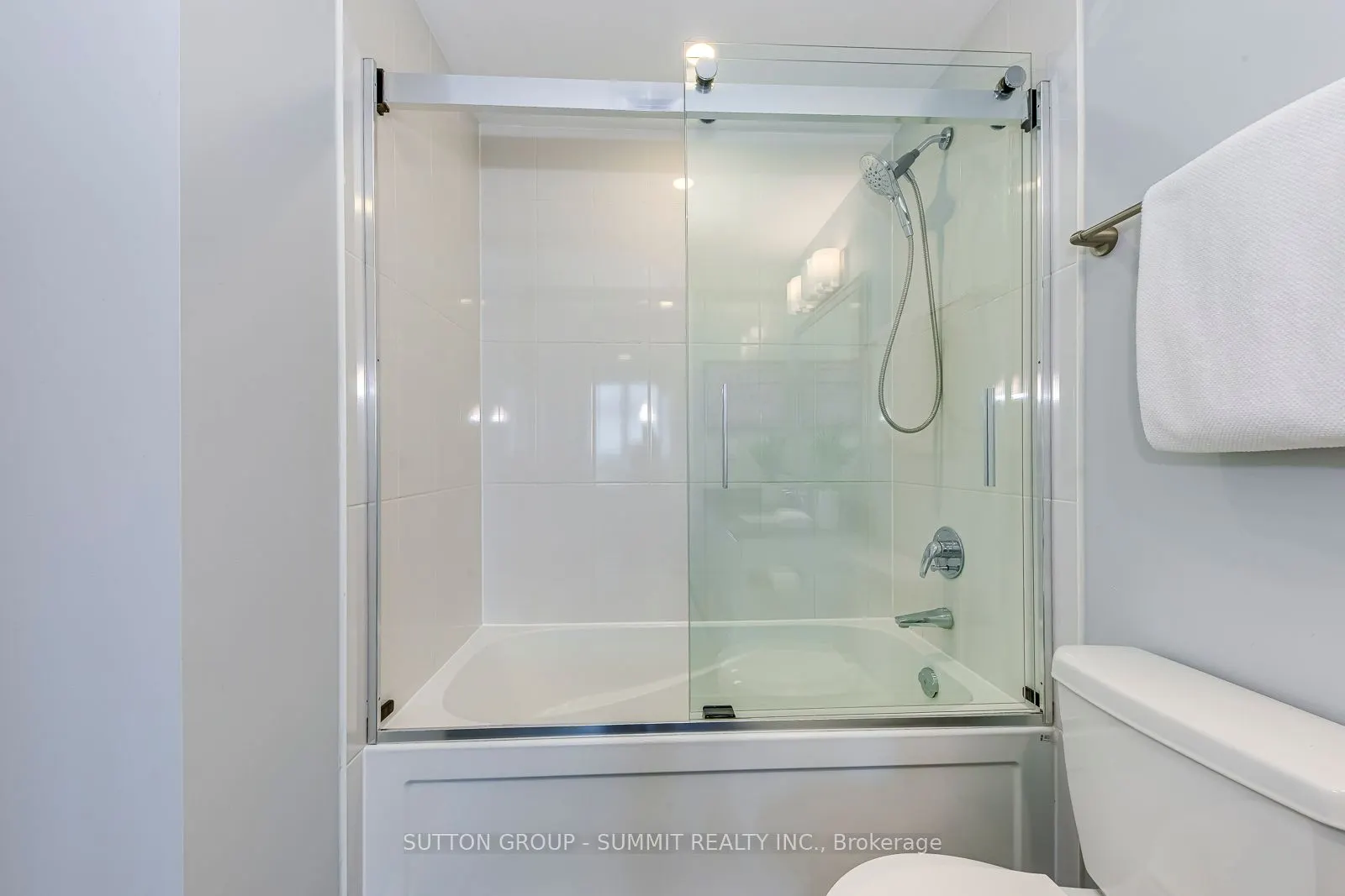 55 EGLINTON Avenue, #1305