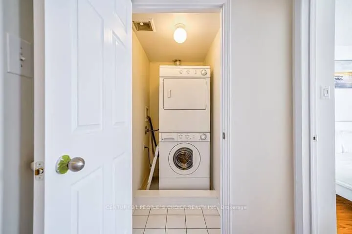 3050 Erin Centre Boulevard, #101