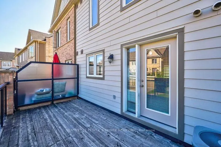 3050 Erin Centre Boulevard, #101