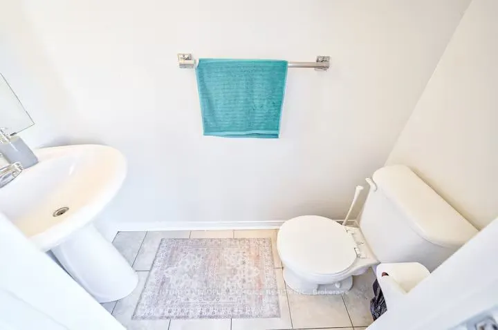 3050 Erin Centre Boulevard, #101