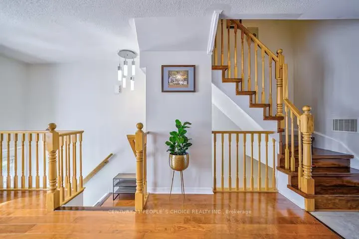 3050 Erin Centre Boulevard, #101