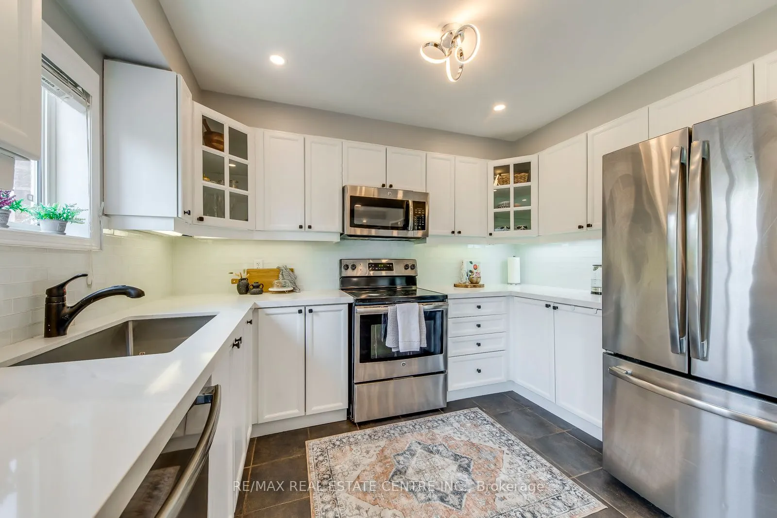 5360 Cachet Crescent