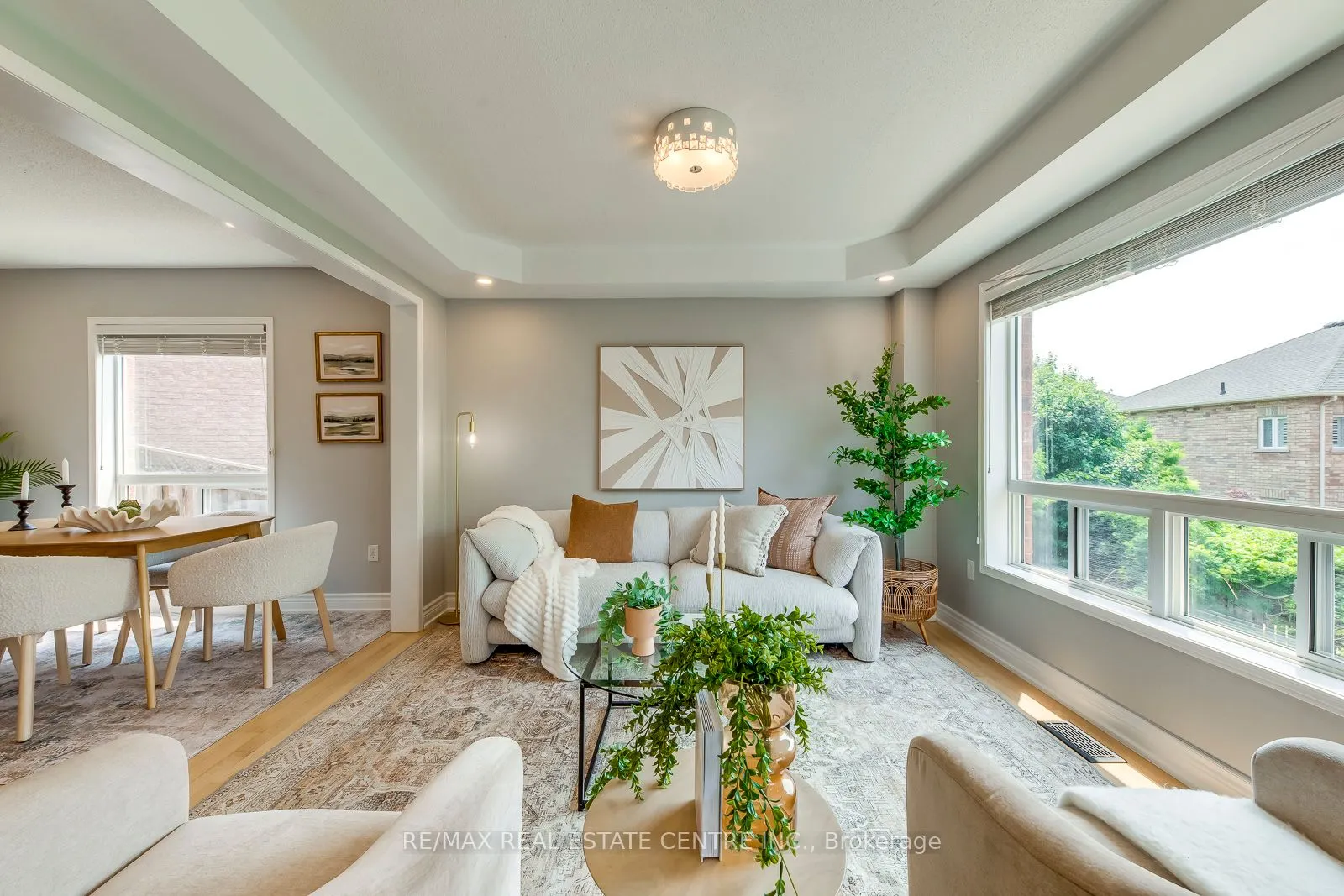 5360 Cachet Crescent