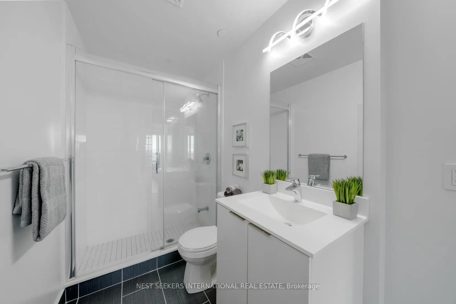 30 Shore Breeze Drive, #PH10A