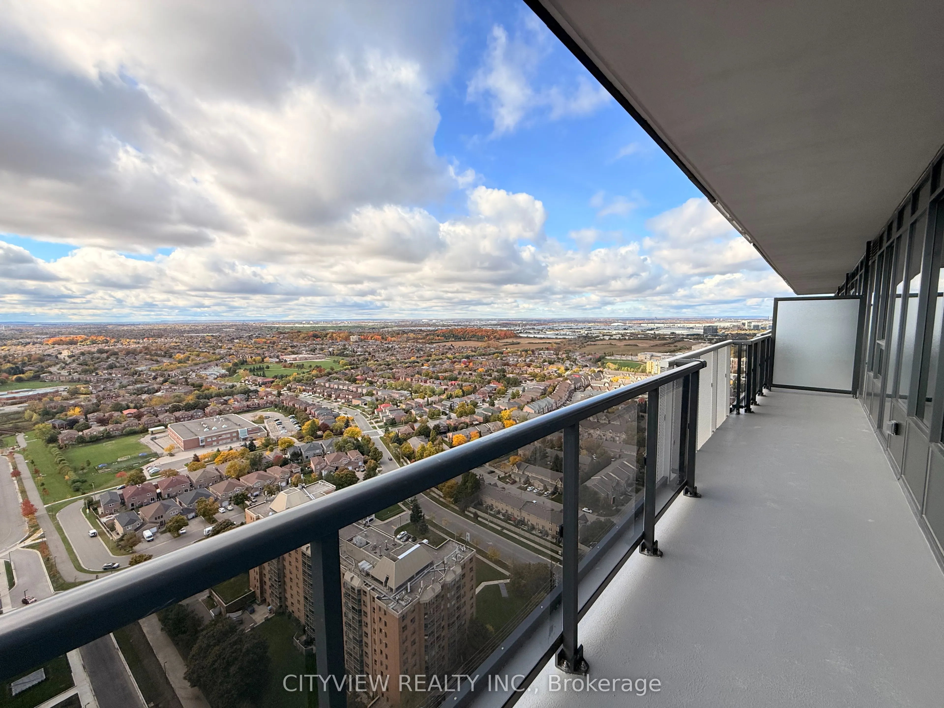 1505 Hurontario Street, #3005