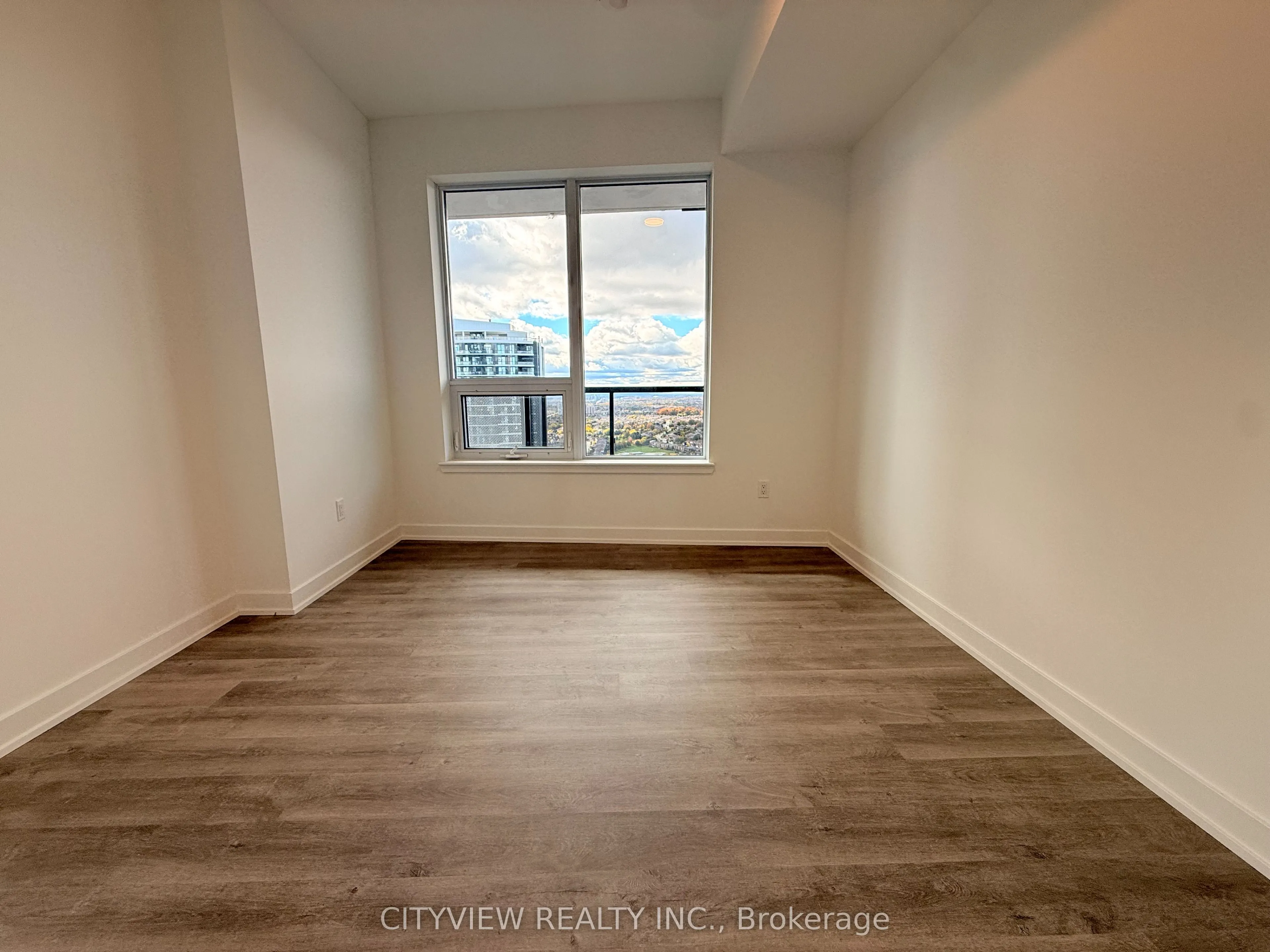 1505 Hurontario Street, #3005