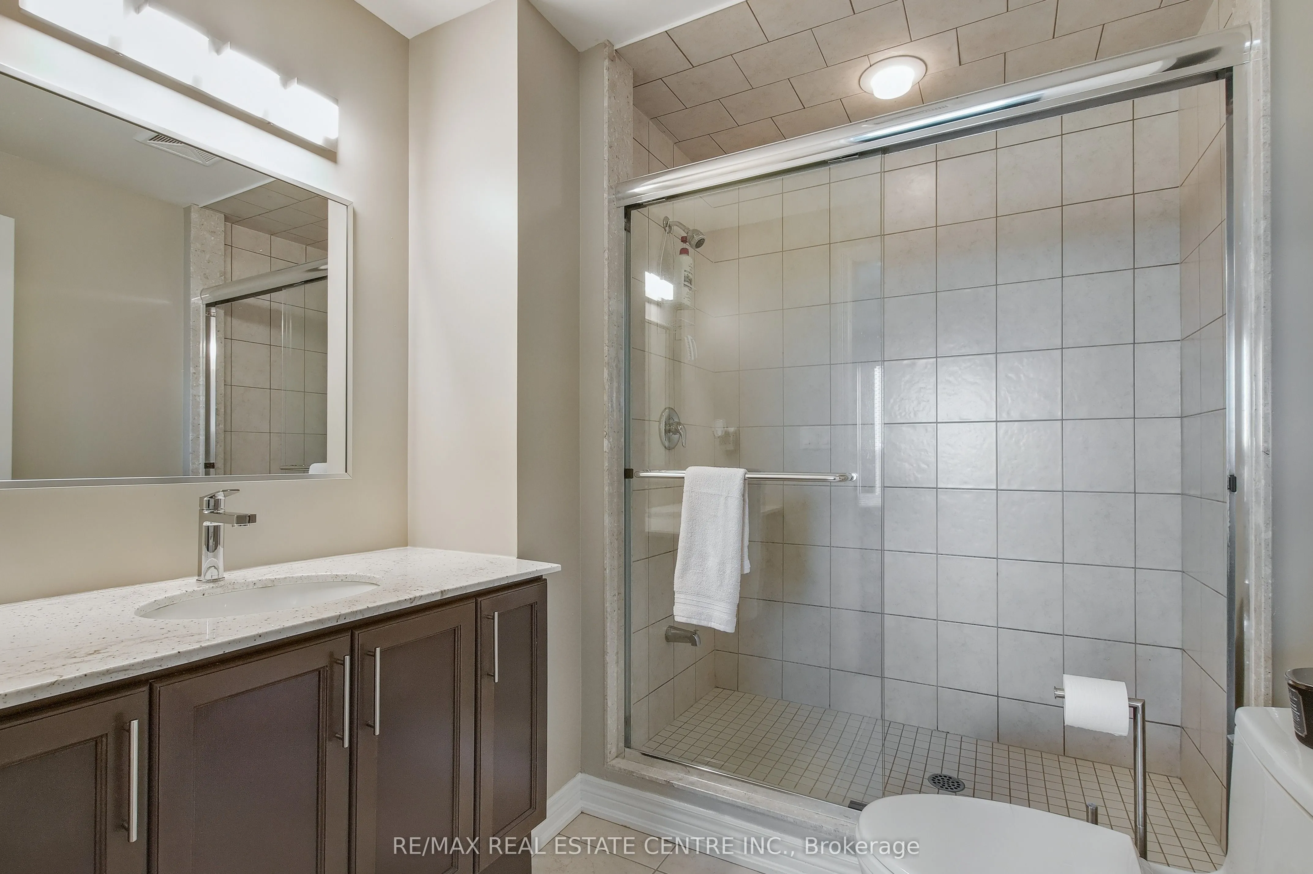 1421 Costigan Road, #404