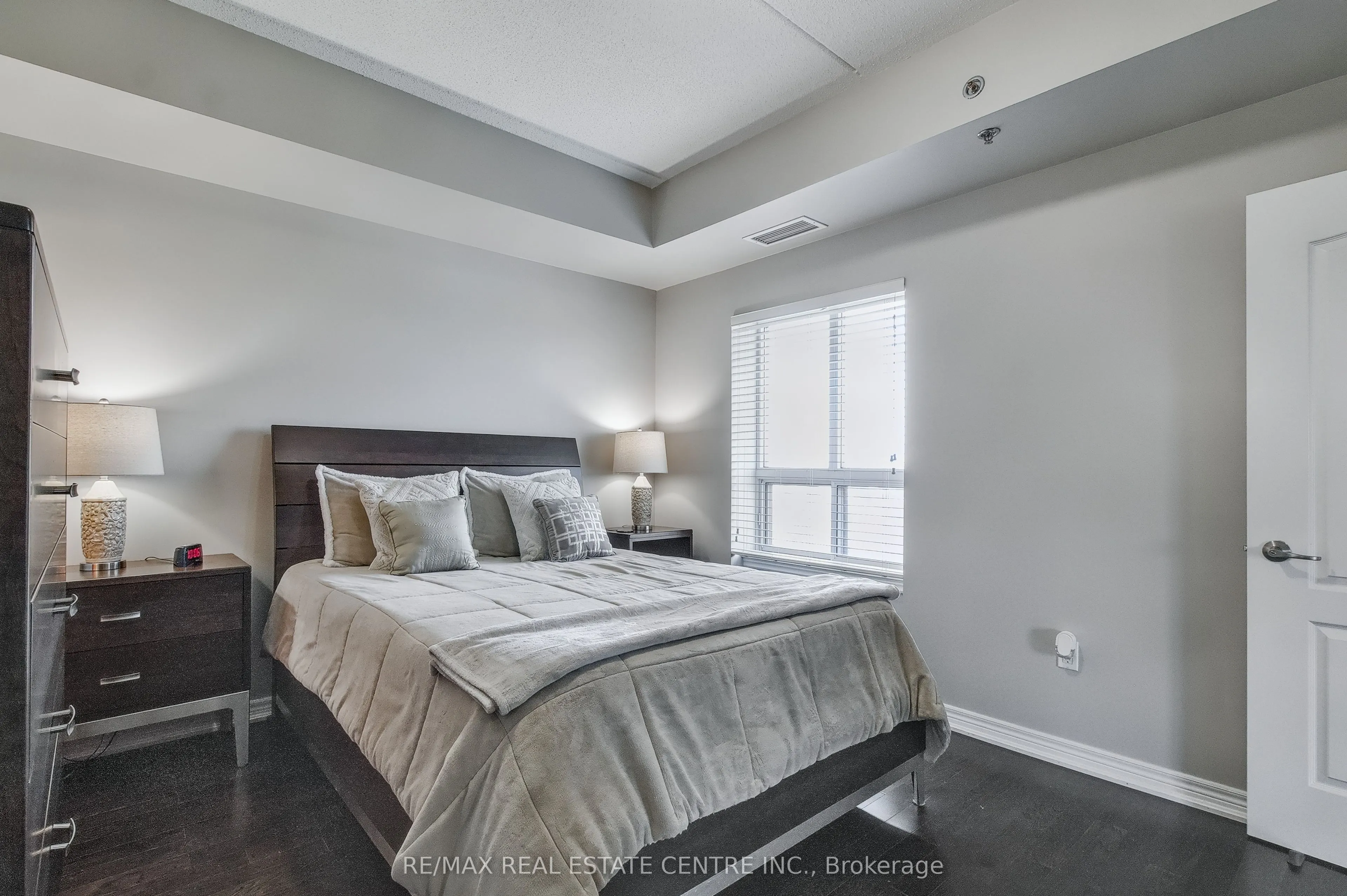 1421 Costigan Road, #404