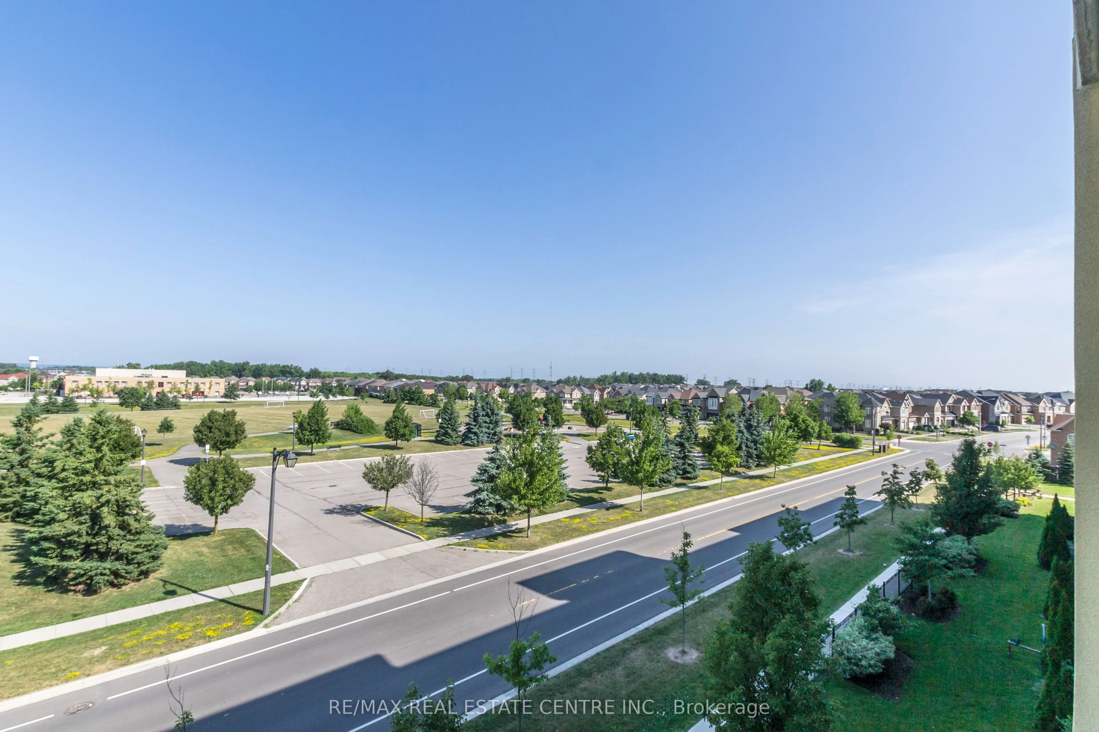 1421 Costigan Road, #404