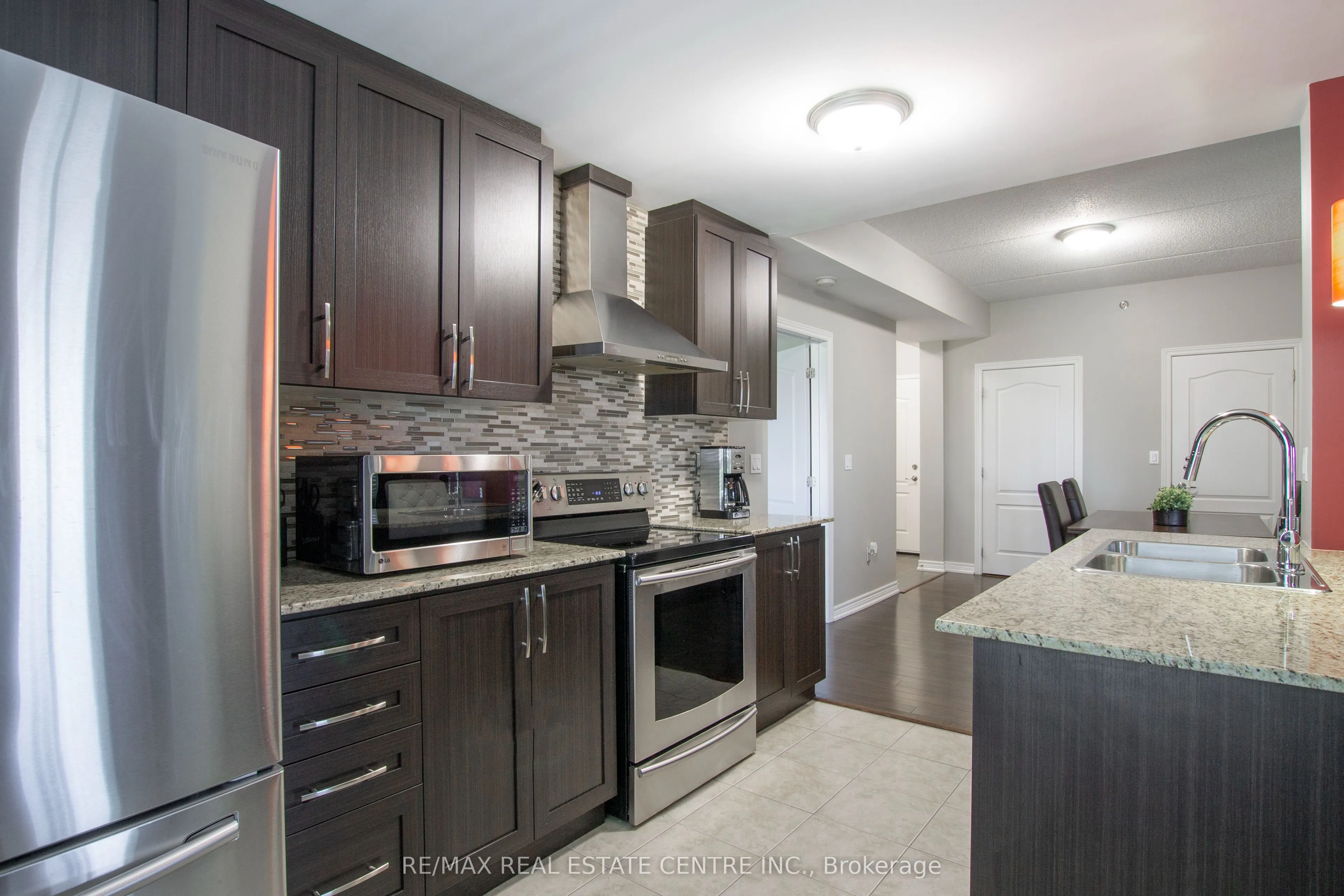 1421 Costigan Road, #404