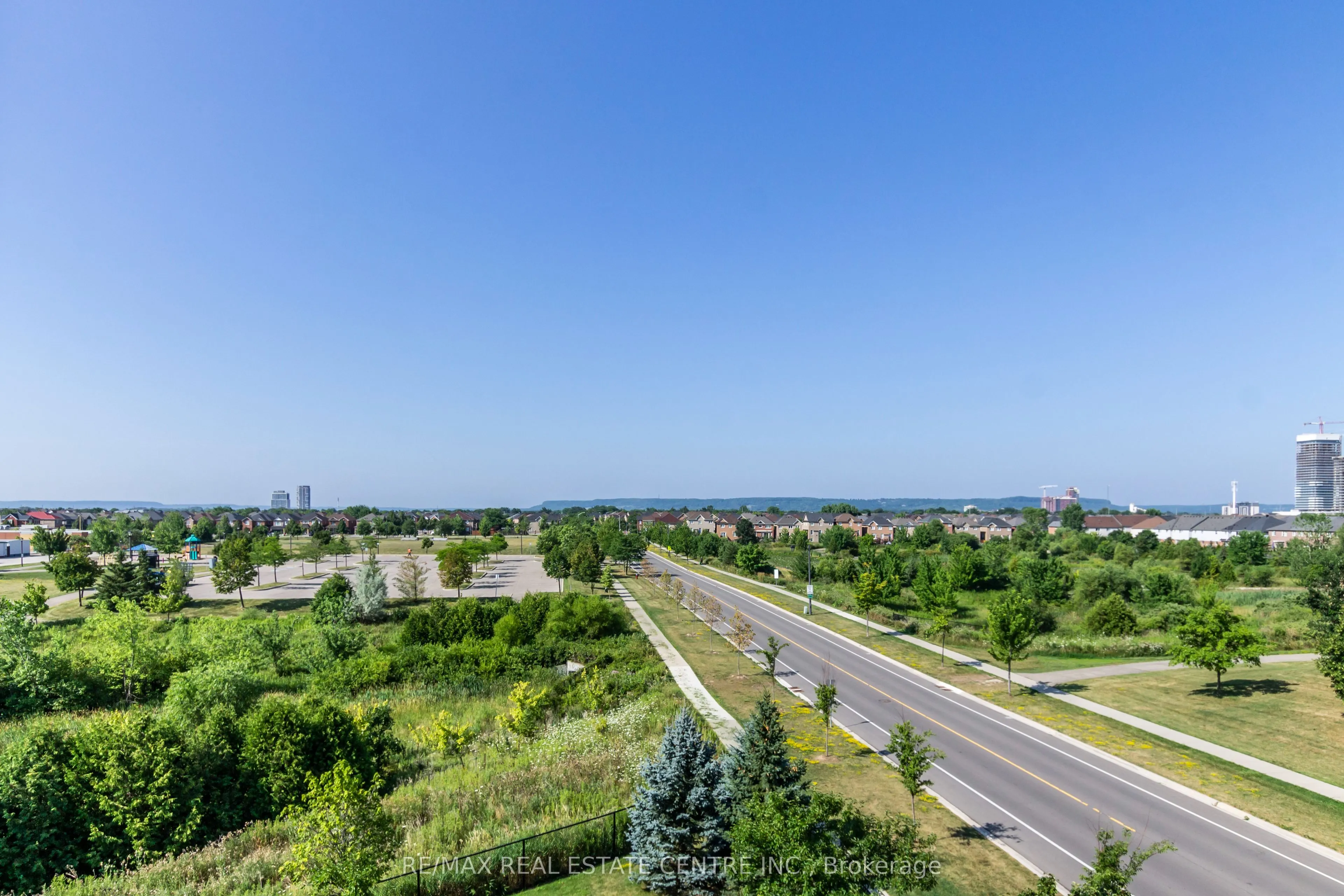 1421 Costigan Road, #404