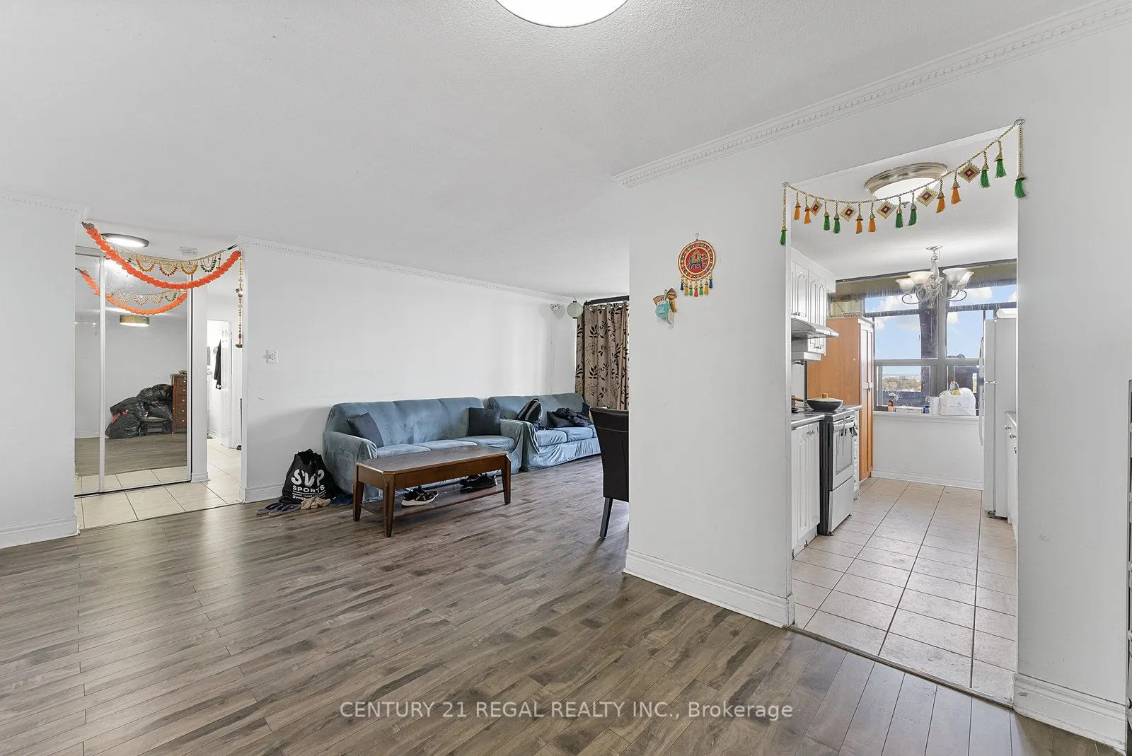 18 Knightsbridge Road, #1009