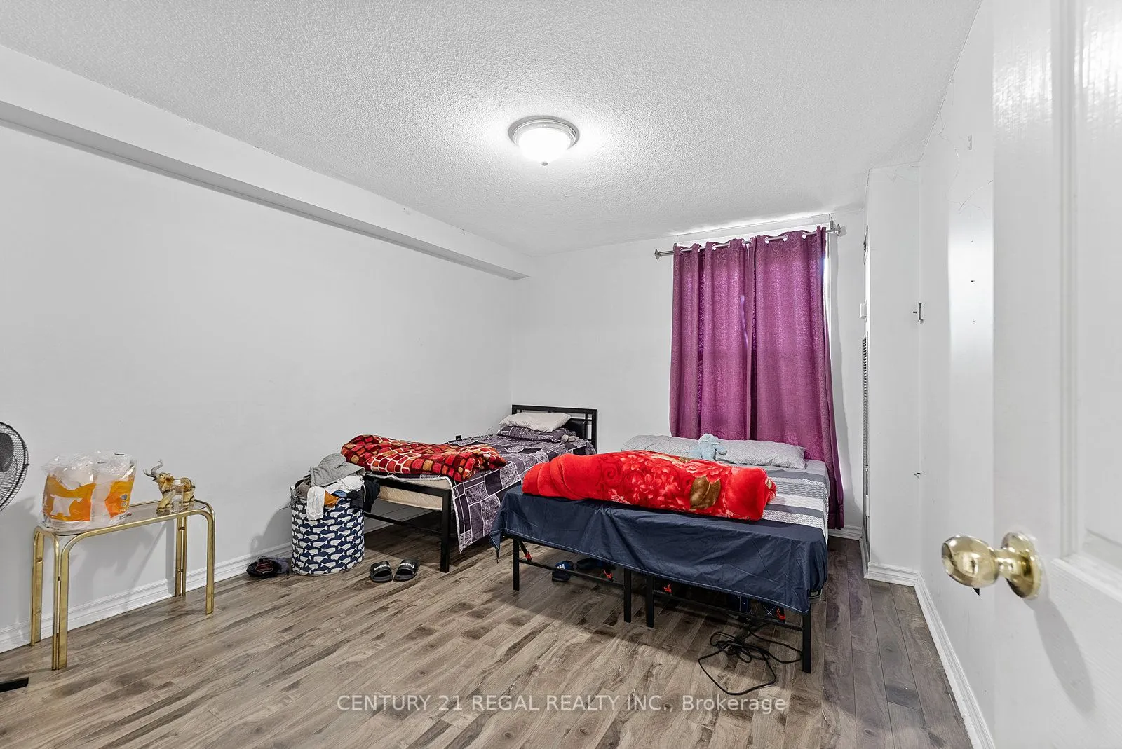 18 Knightsbridge Road, #1009