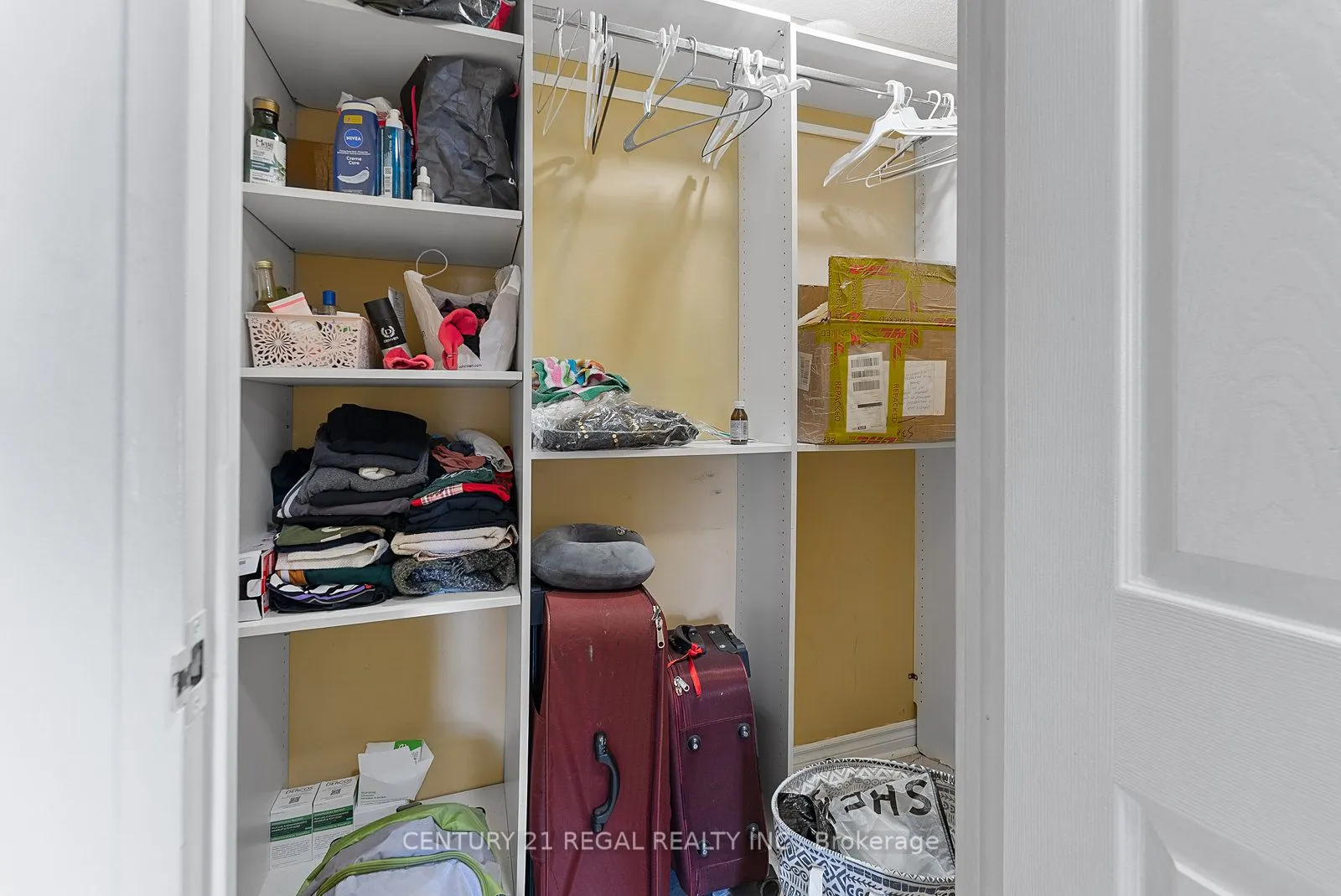 18 Knightsbridge Road, #1009