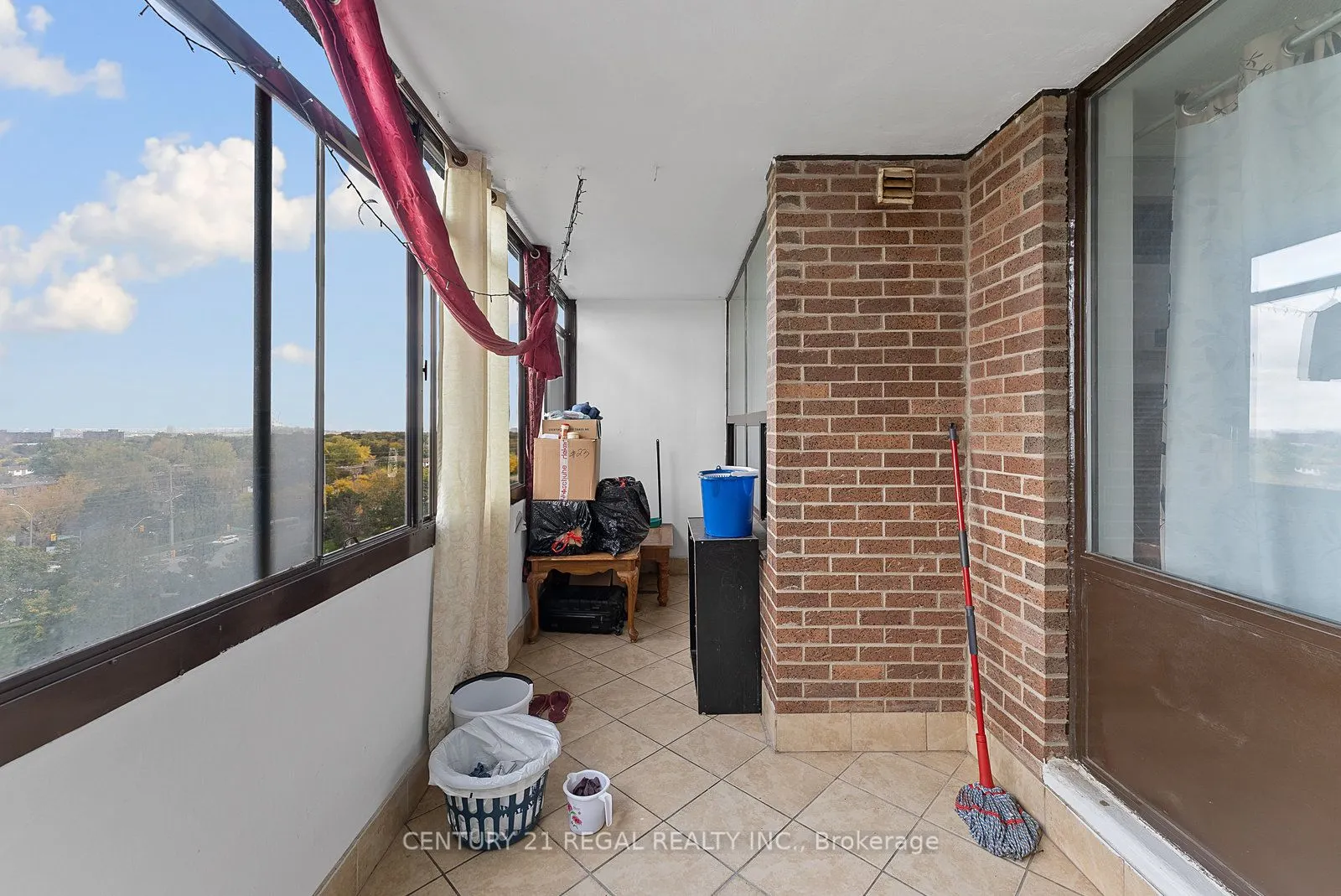 18 Knightsbridge Road, #1009