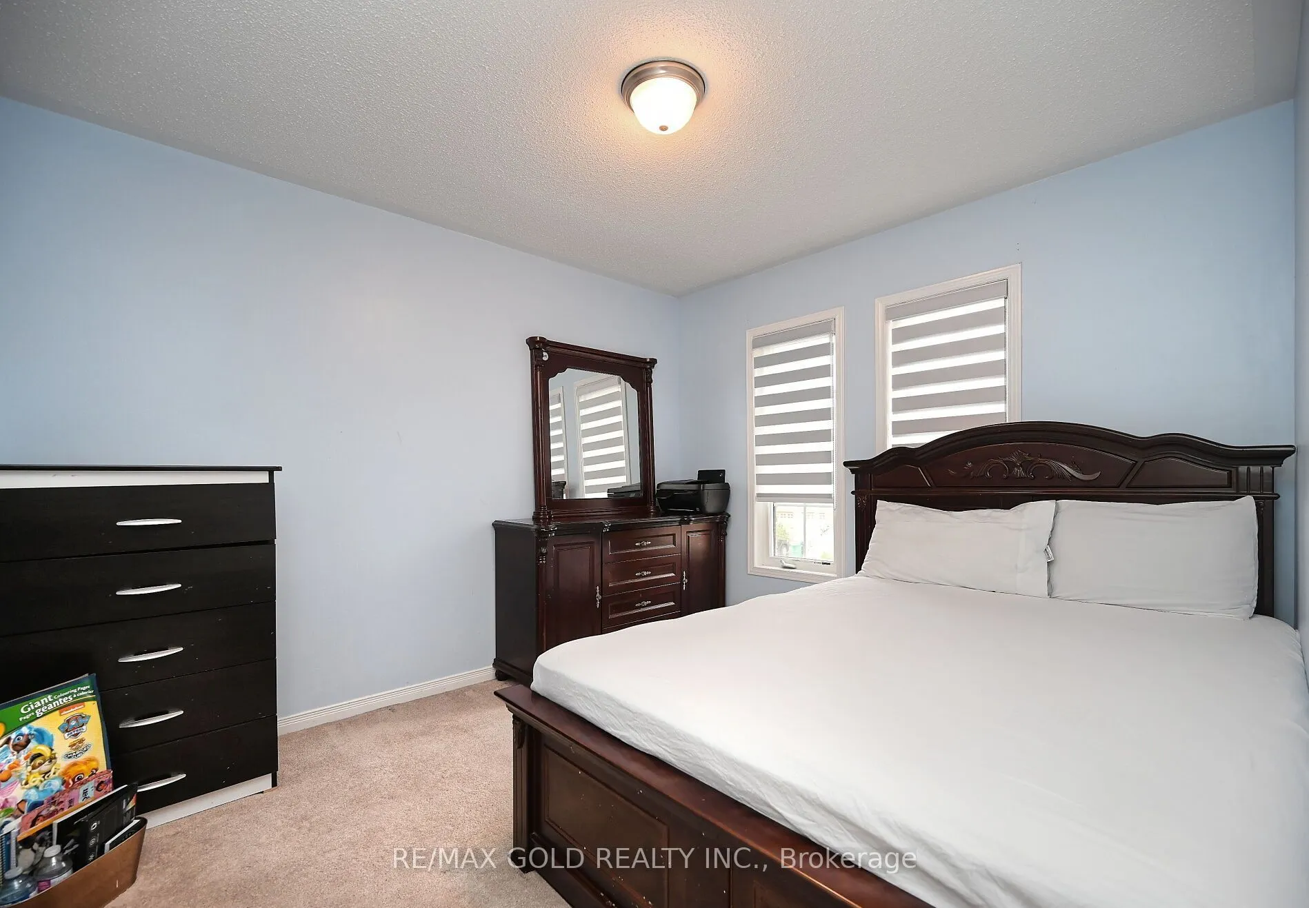 96 Ledger Point Crescent