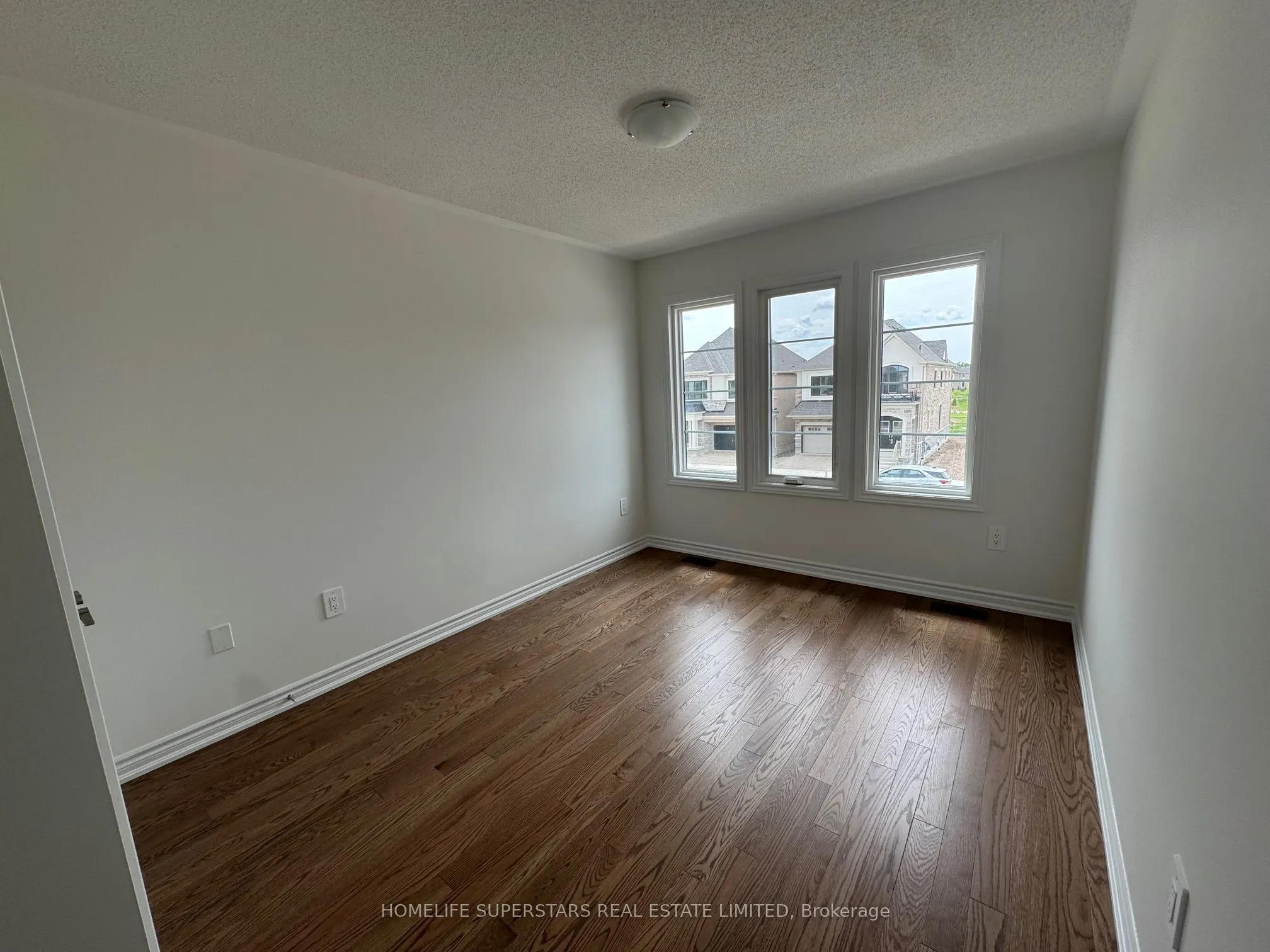 1583 Savoline Boulevard