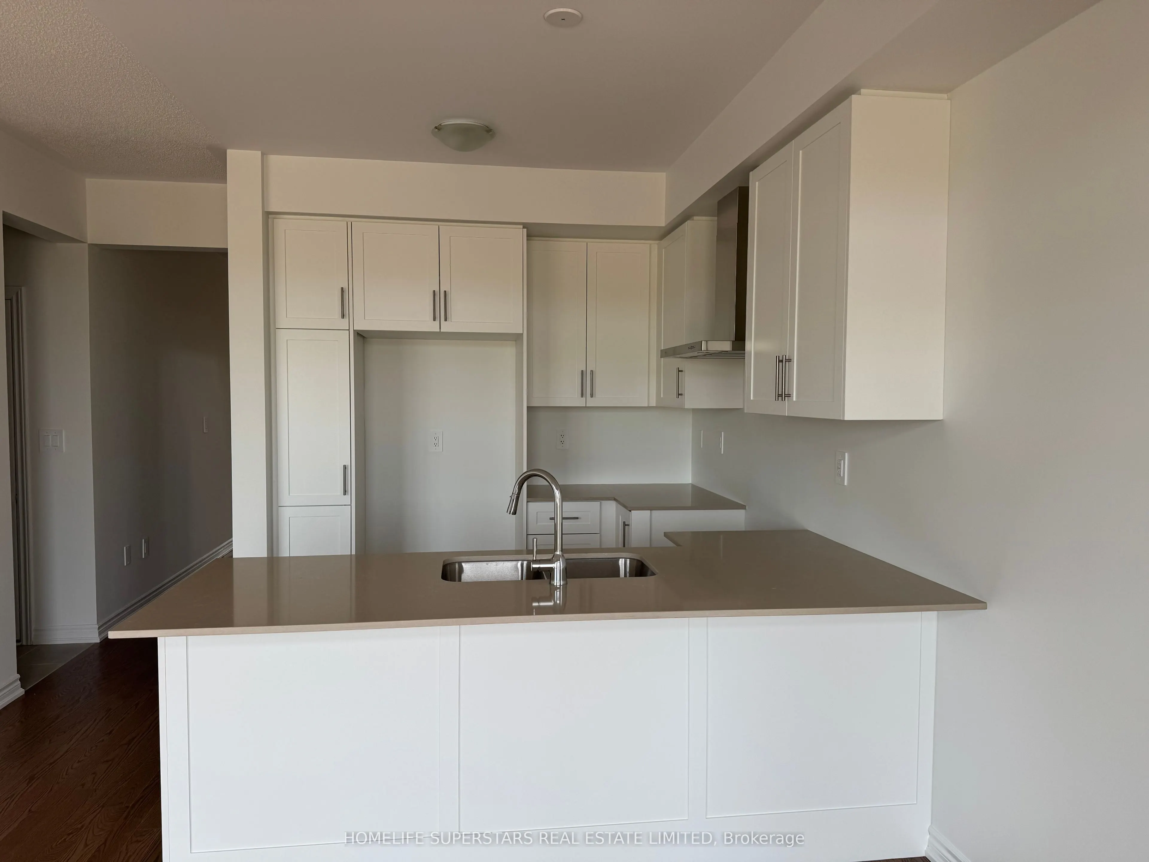 1583 Savoline Boulevard