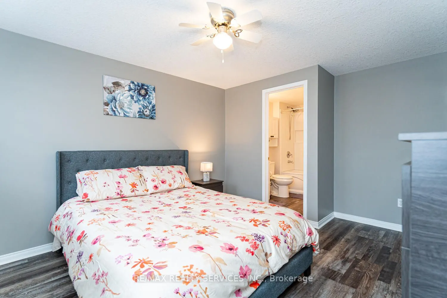 73 Montgomery Boulevard