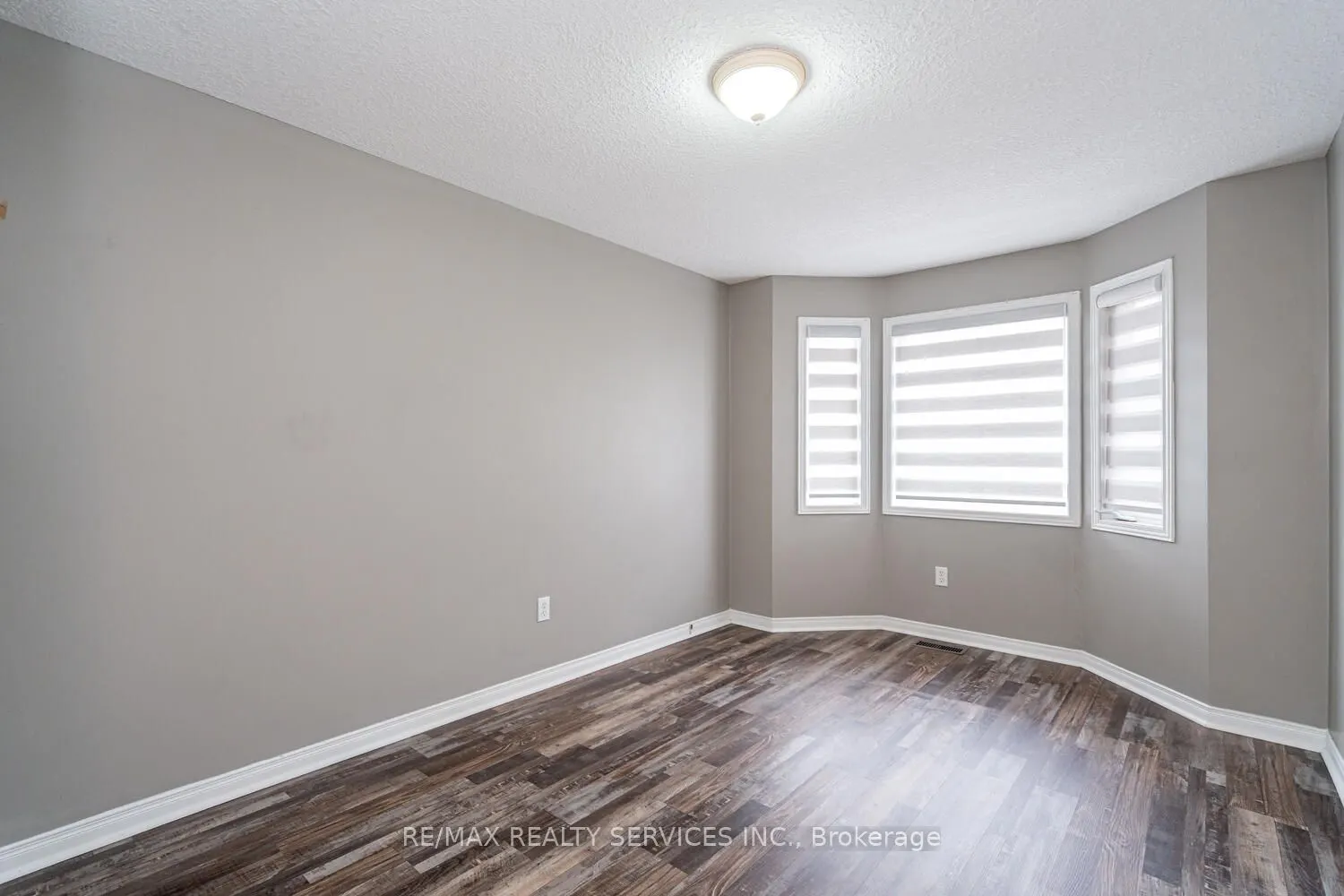 73 Montgomery Boulevard