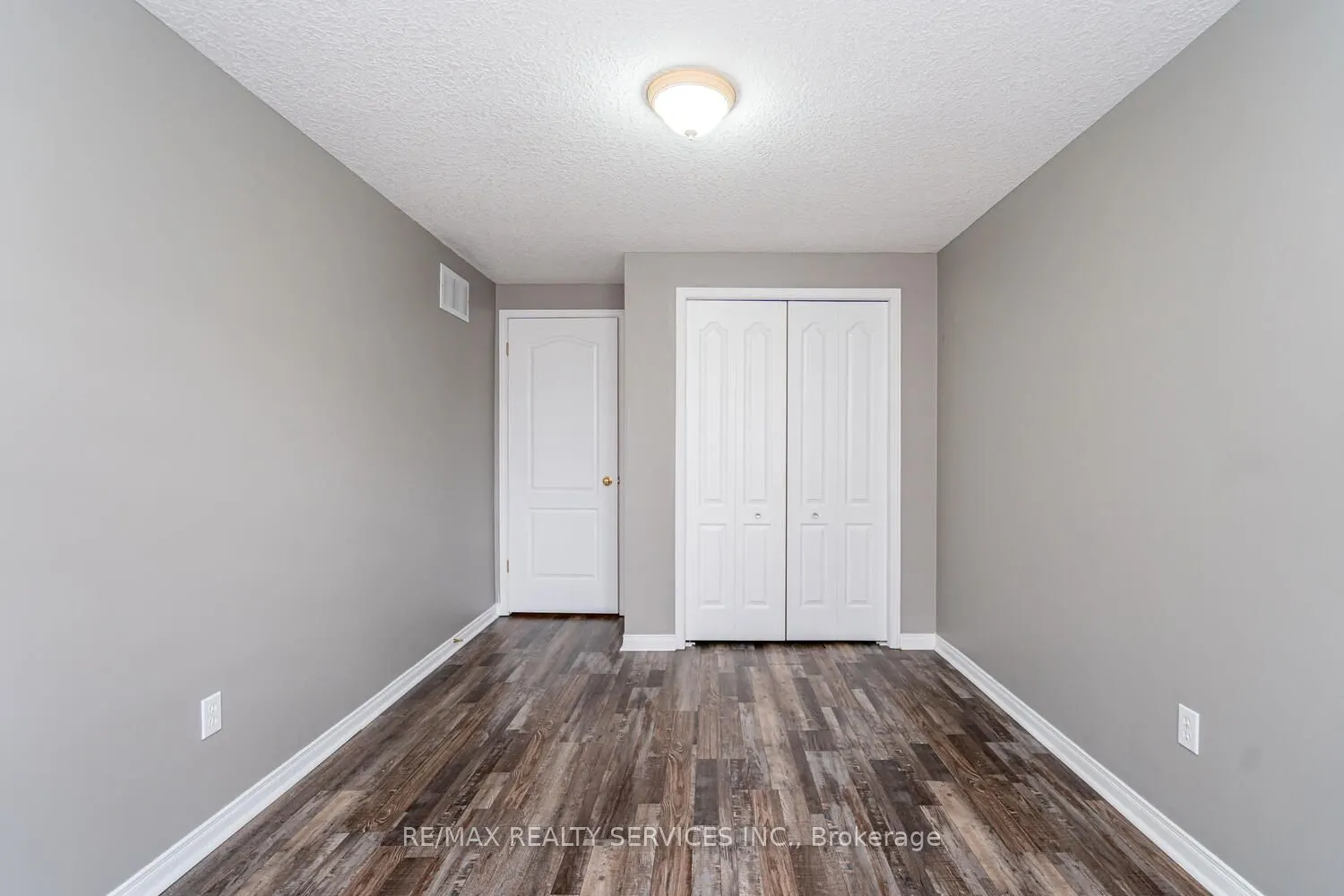 73 Montgomery Boulevard