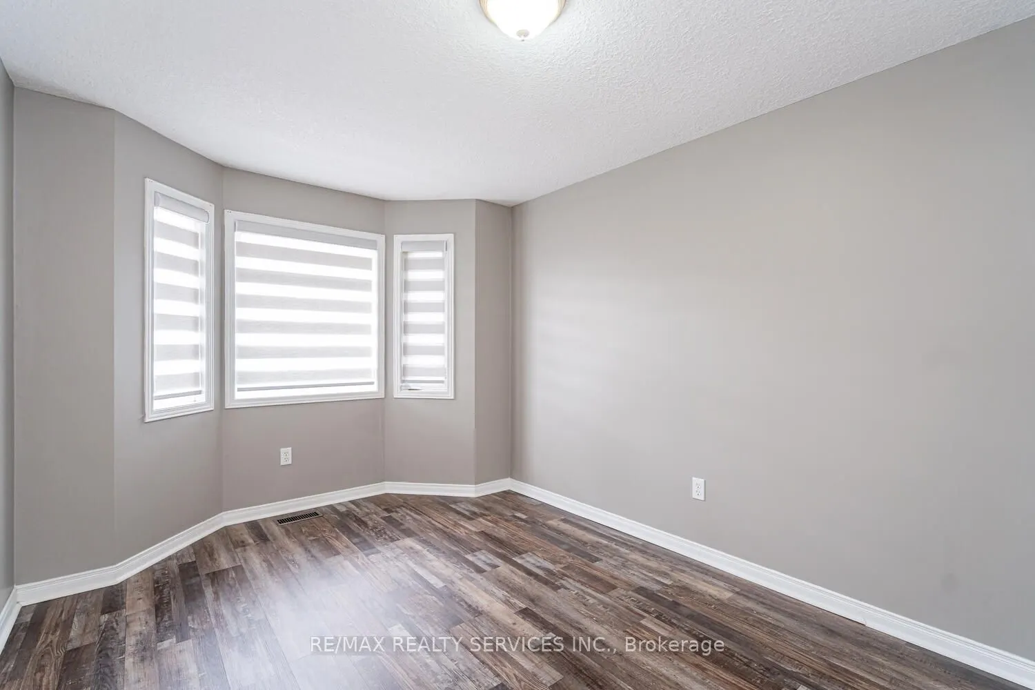 73 Montgomery Boulevard