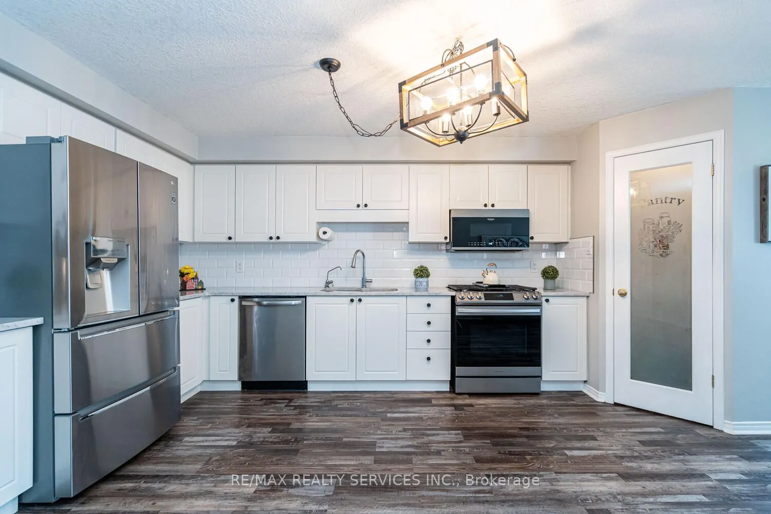 73 Montgomery Boulevard