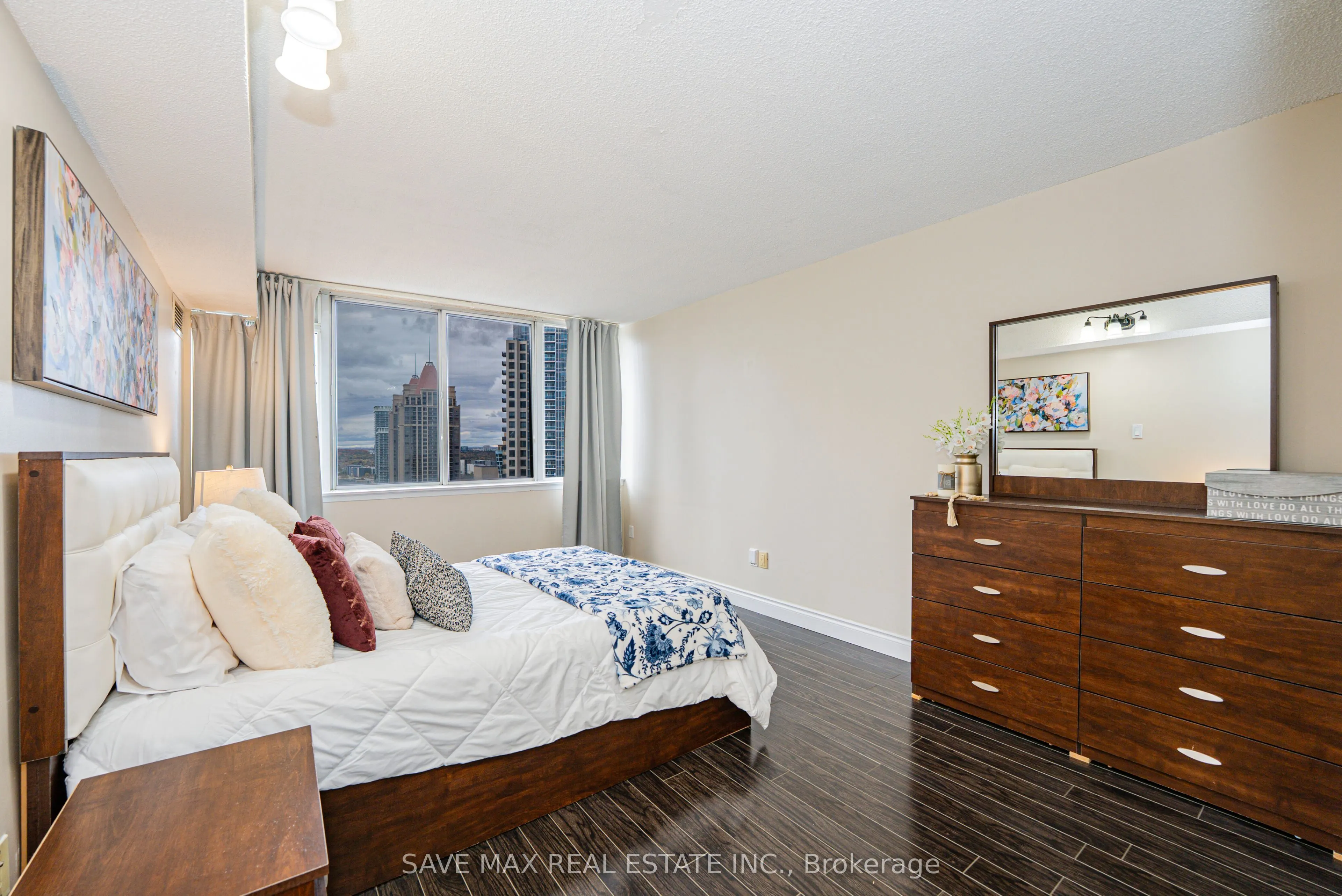 350 Webb Drive, #2207