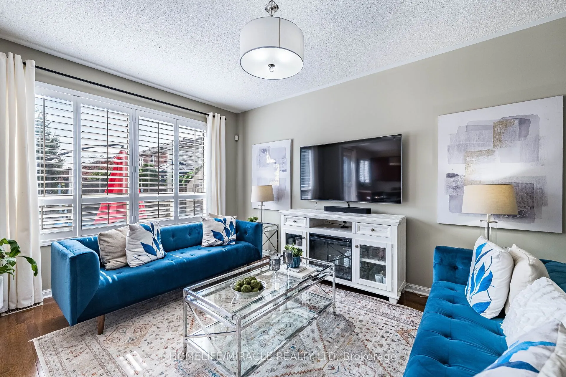 851 Bennett Boulevard