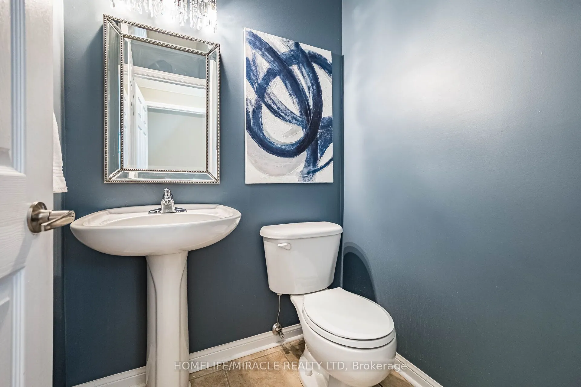 851 Bennett Boulevard