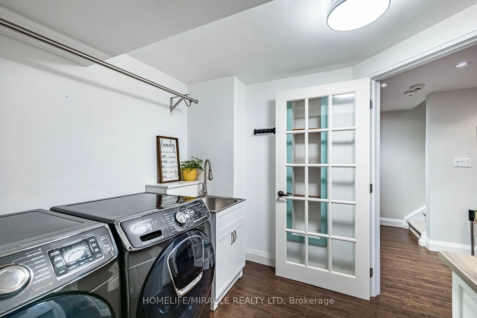 851 Bennett Boulevard