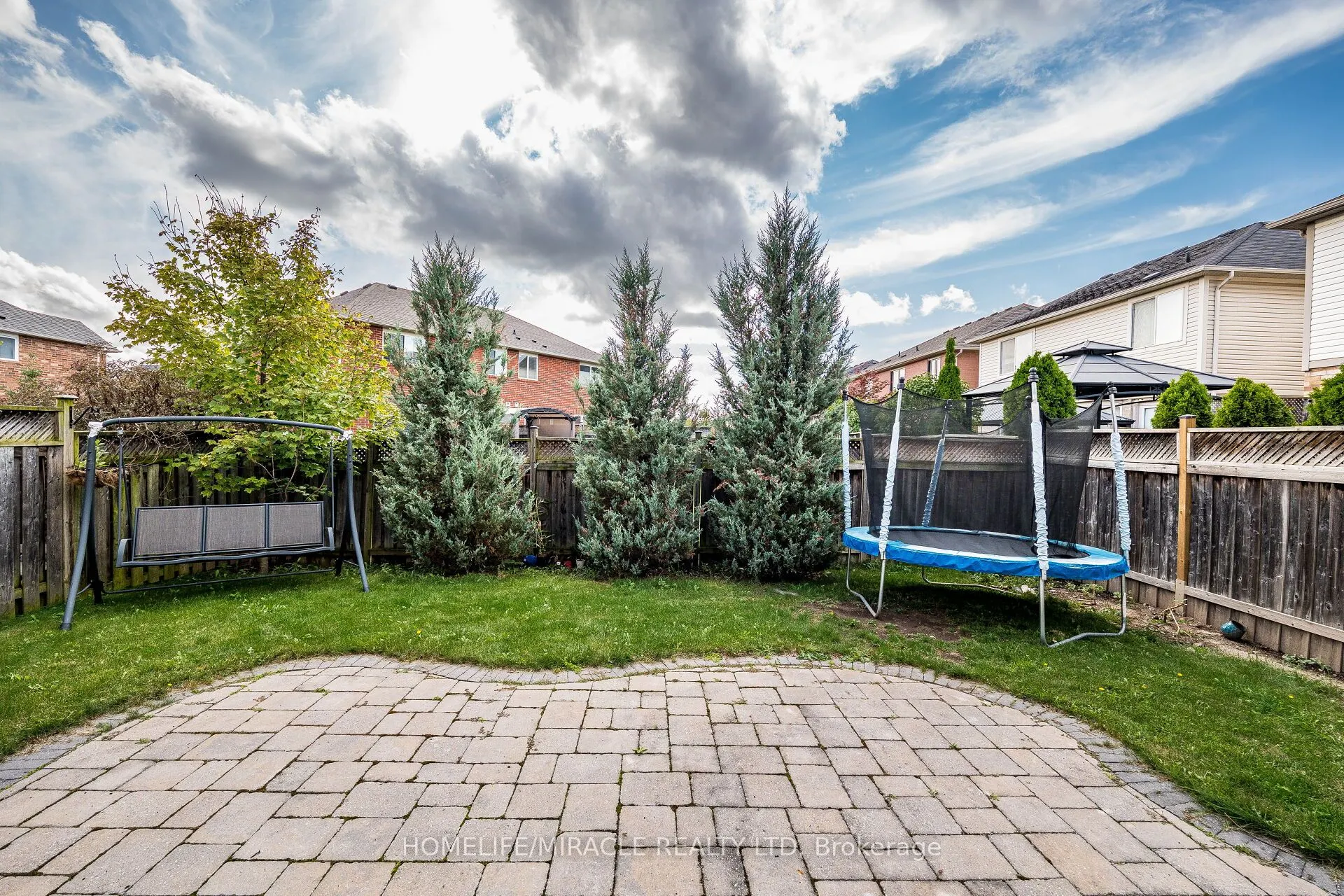 851 Bennett Boulevard