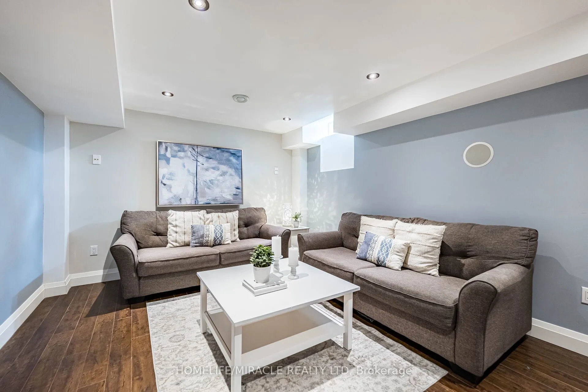 851 Bennett Boulevard