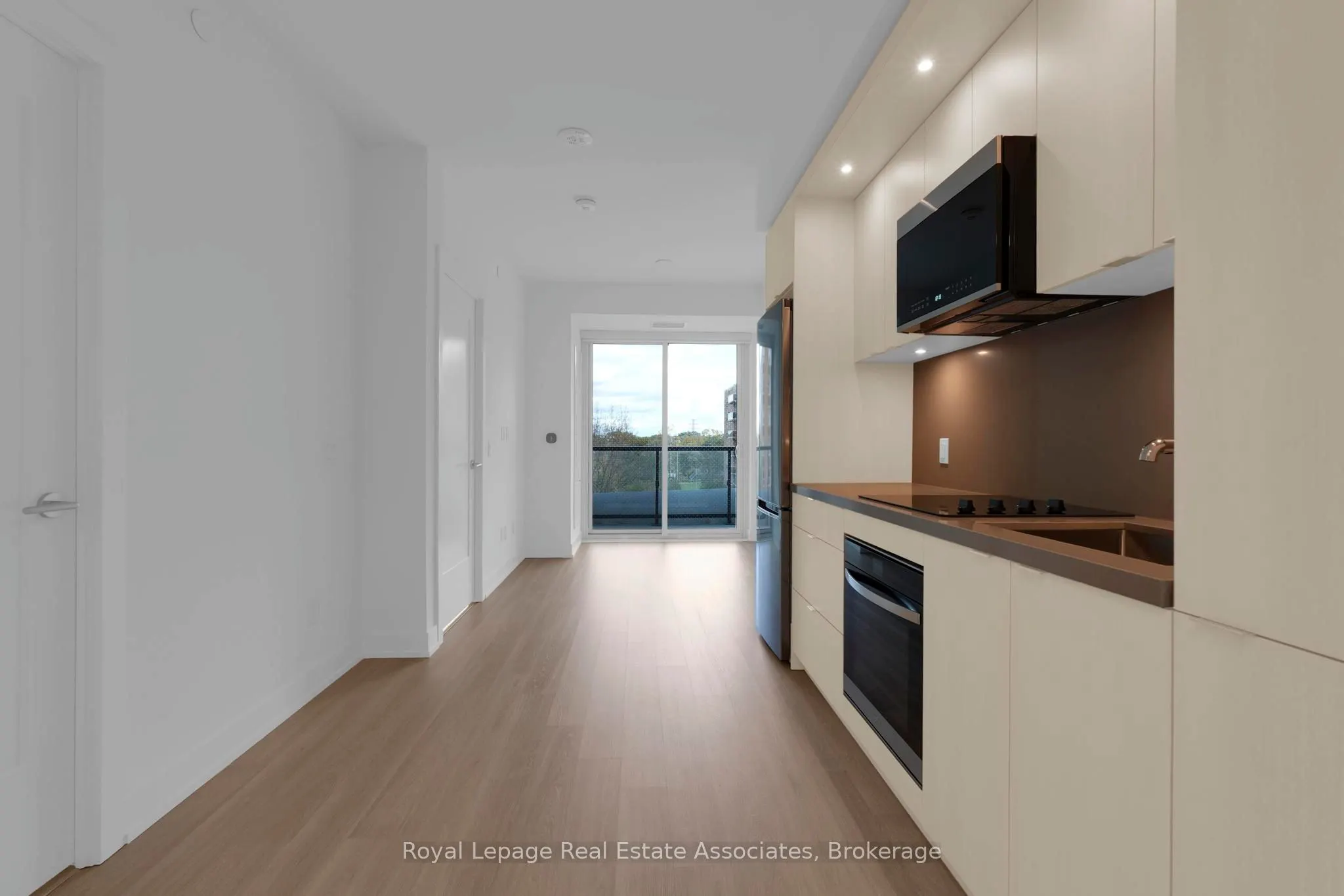 60 Central Park Roadway, #414