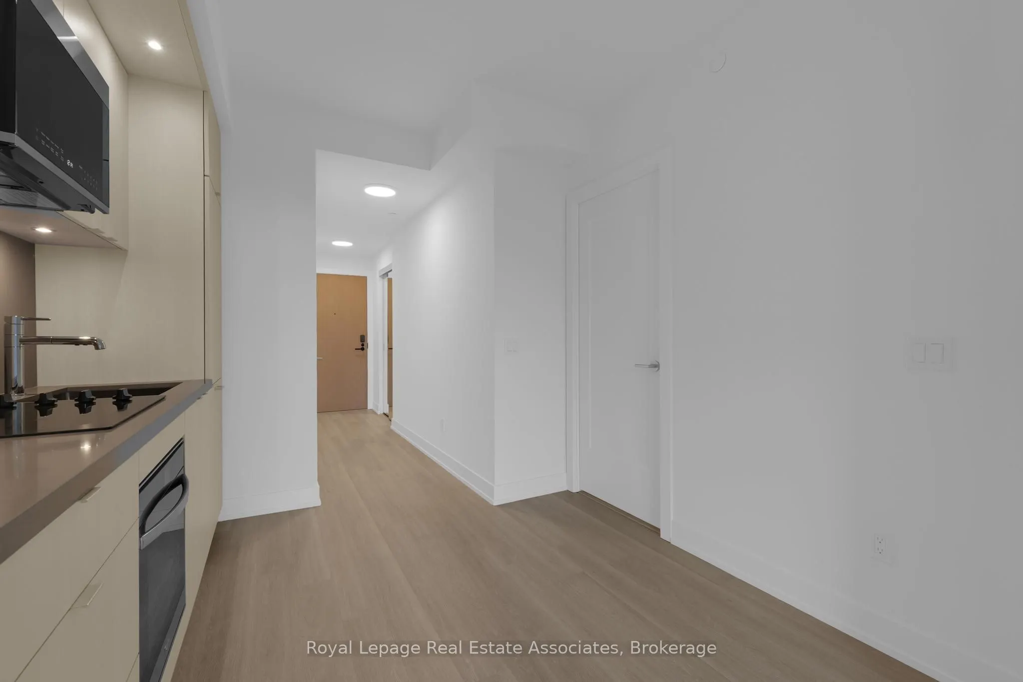 60 Central Park Roadway, #414