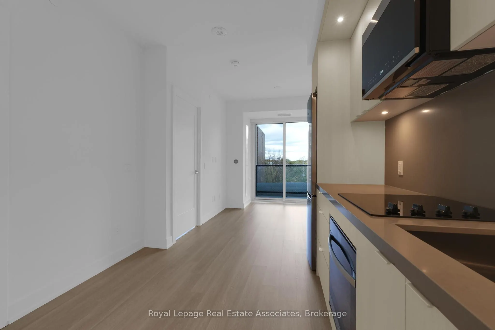 60 Central Park Roadway, #414