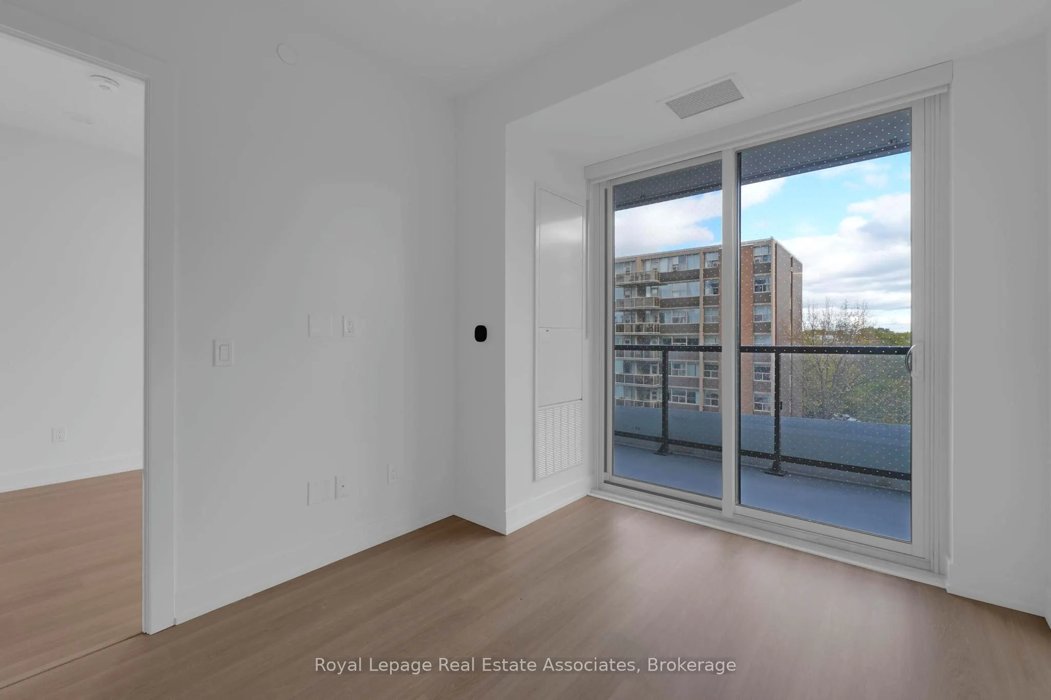 60 Central Park Roadway, #414