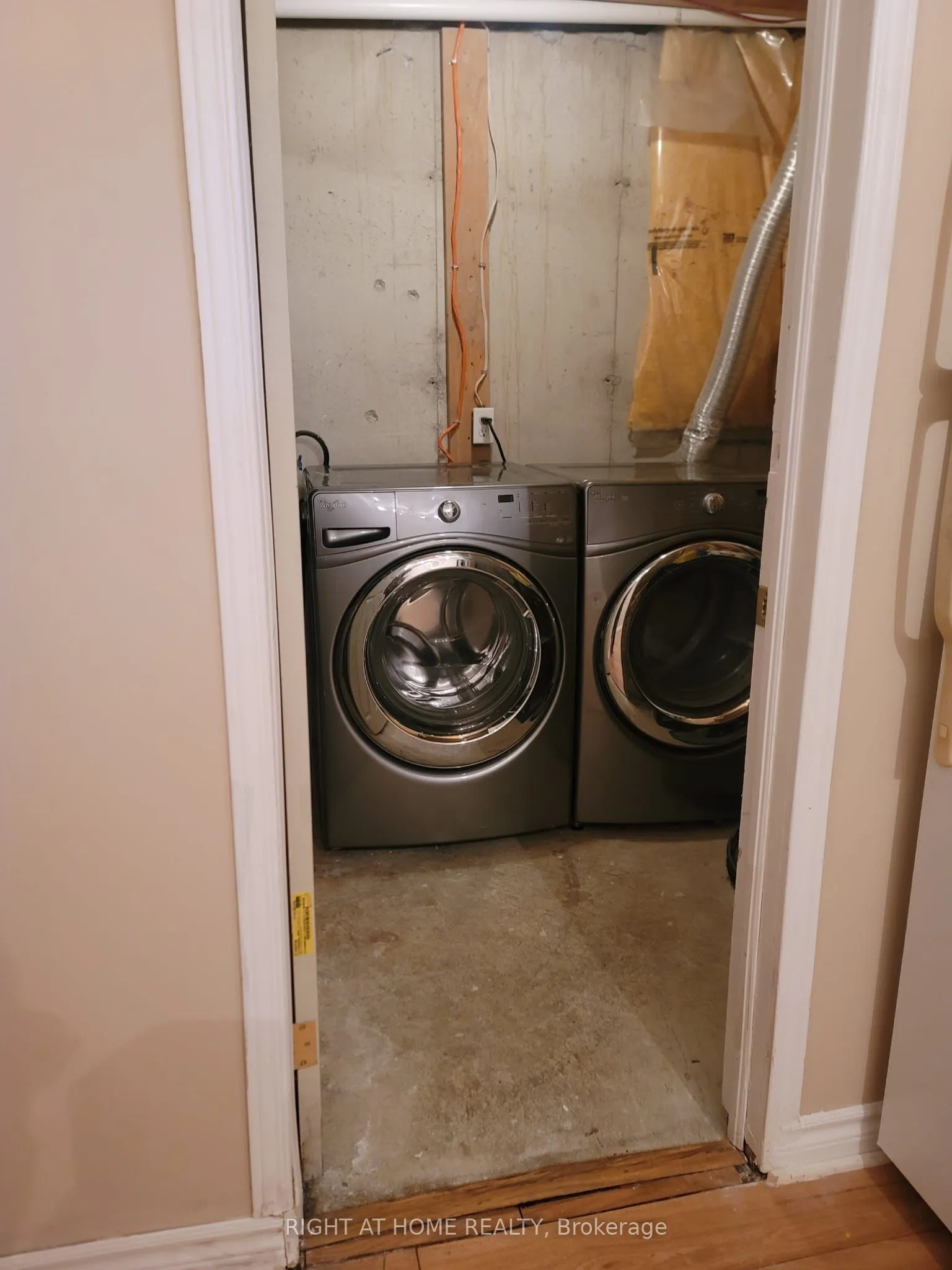 1407 Mcdermott Way N